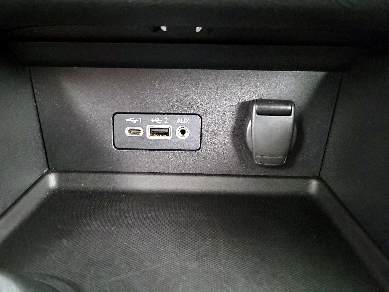 2020 Nissan Sentra SV - Photo 19