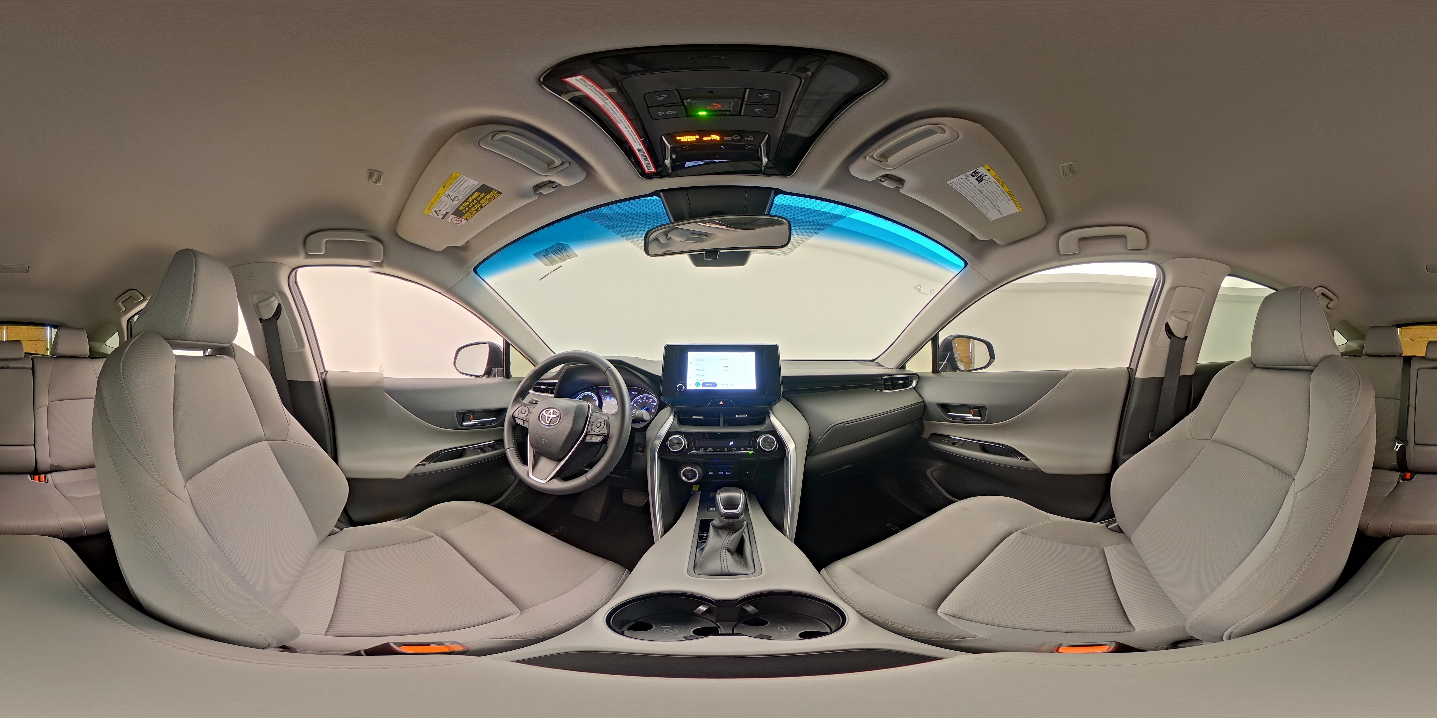 2024 Toyota Venza LE - Photo 24