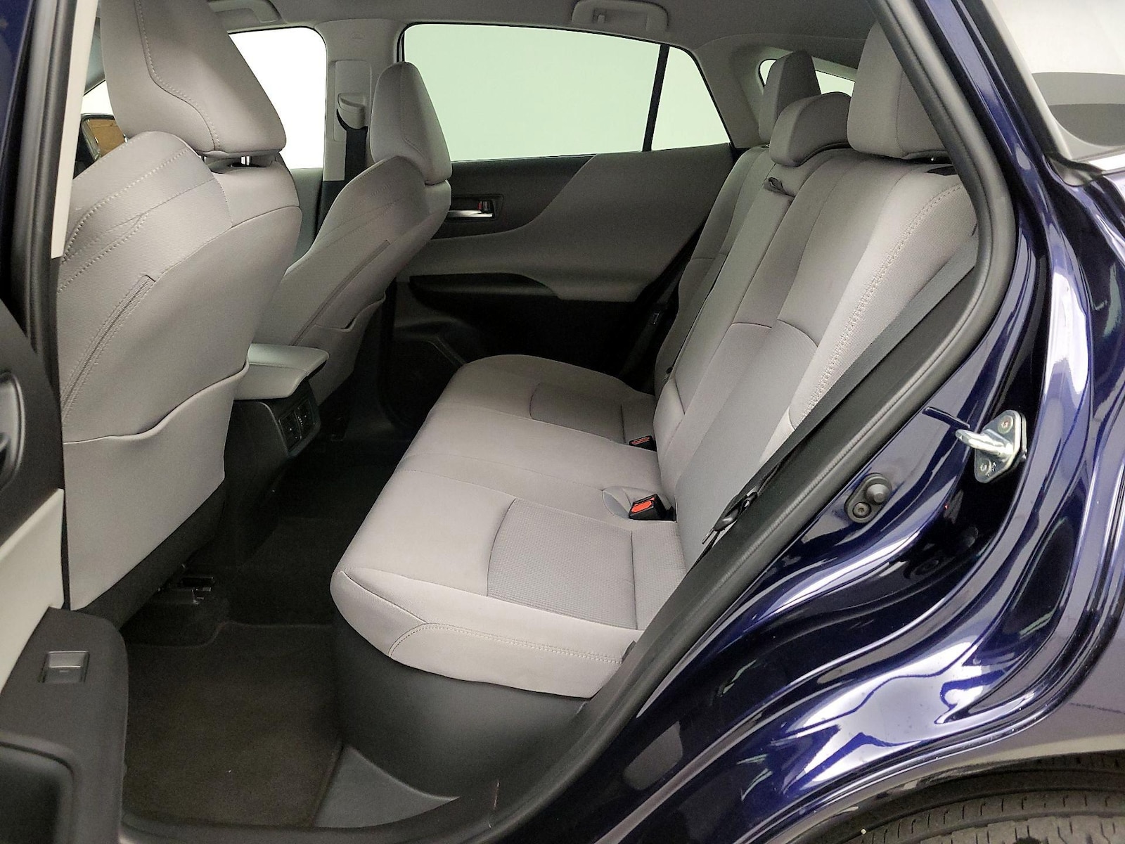 2024 Toyota Venza LE - Photo 20