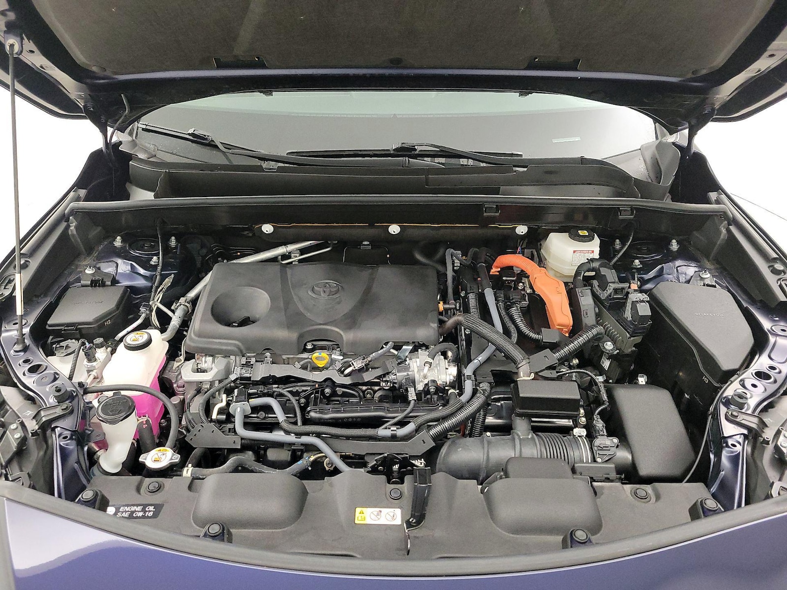 2024 Toyota Venza LE - Photo 22