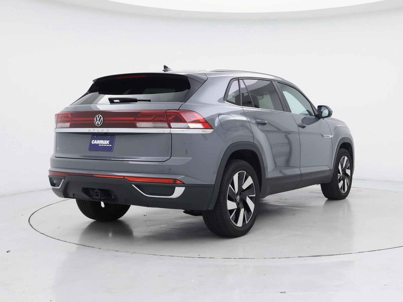 2025 Volkswagen Atlas Cross Sport SE w/Tech - Photo 9