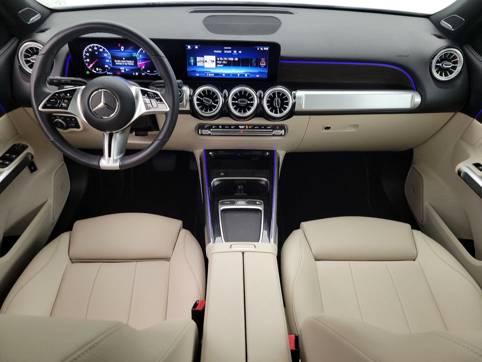 2024 Mercedes-Benz GLB Base - Photo 10