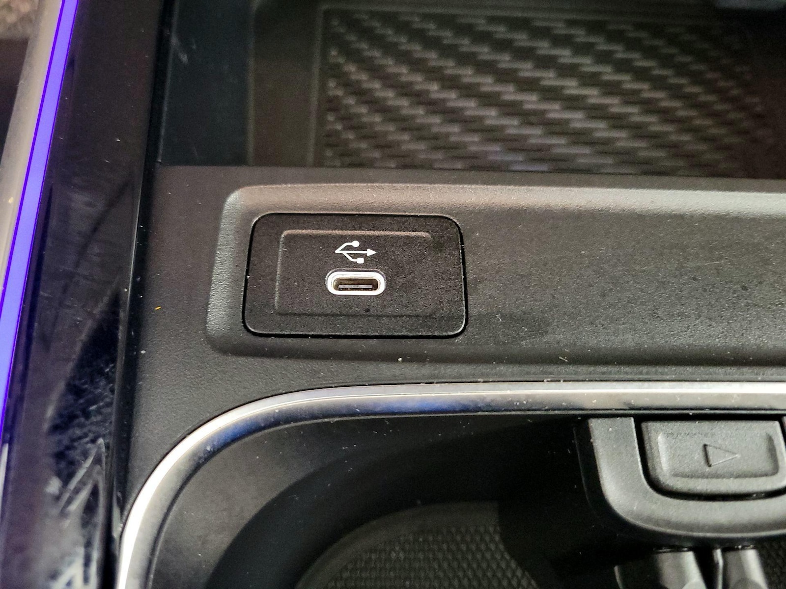 2024 Mercedes-Benz GLB Base - Photo 19