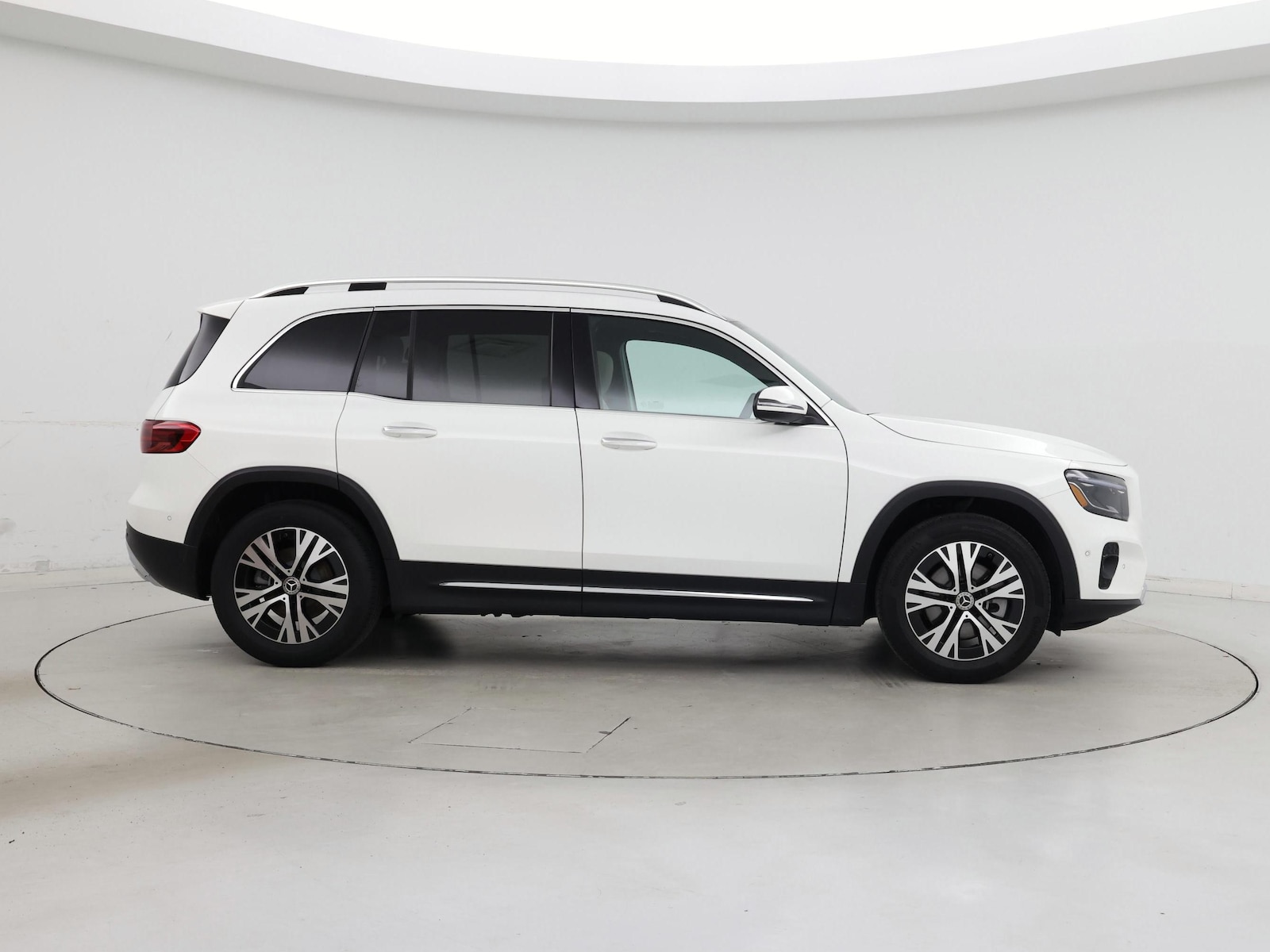 2024 Mercedes-Benz GLB Base - Photo 8