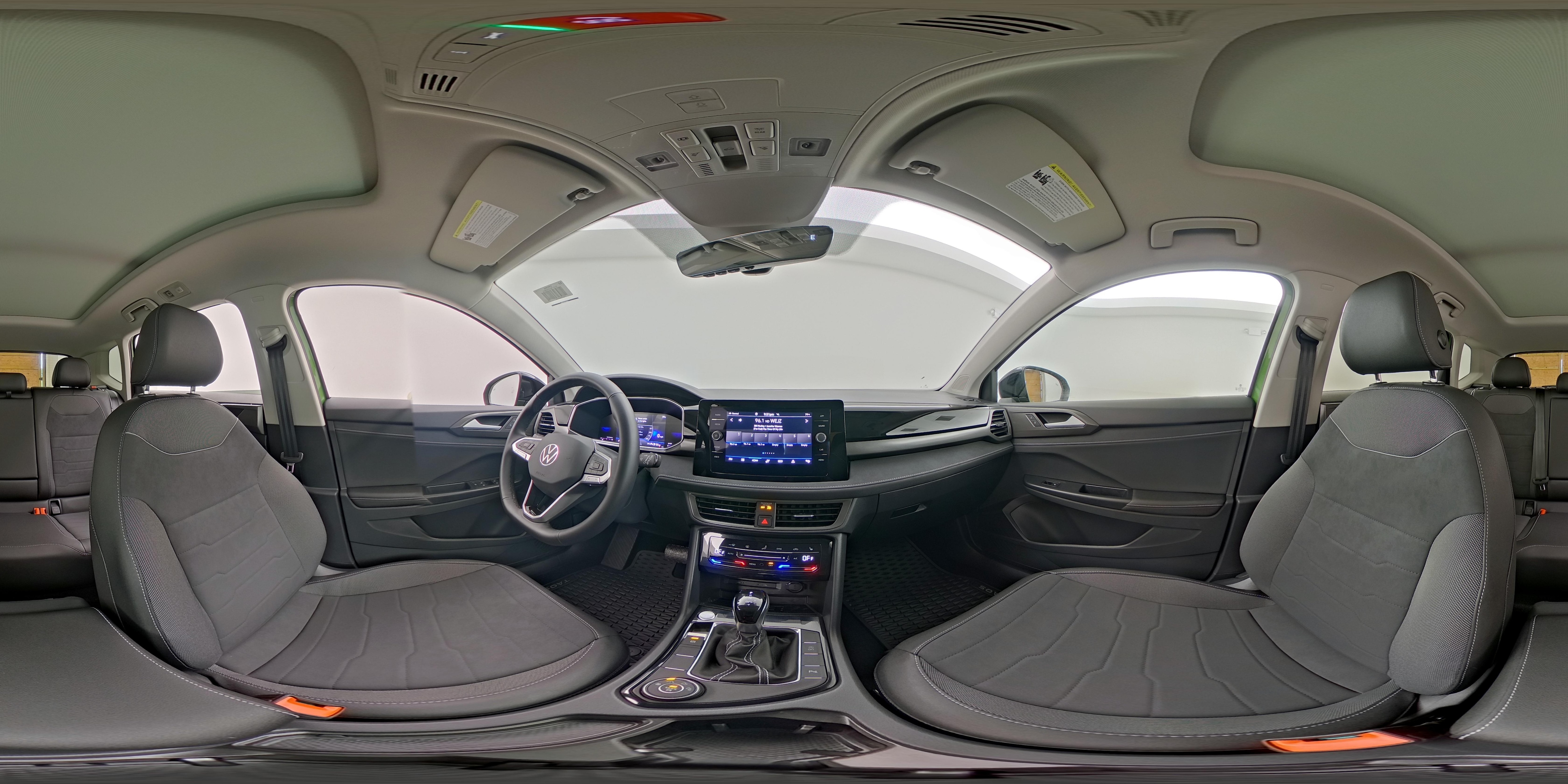 2025 Volkswagen Taos SE Black - Photo 26