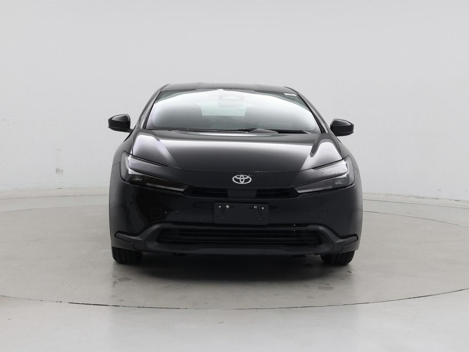 2025 Toyota Prius LE - Photo 6