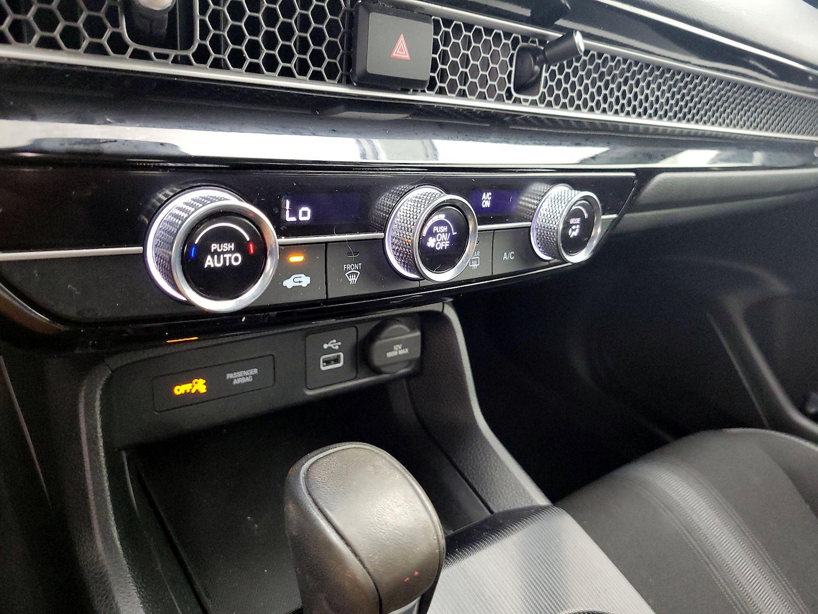 2024 Honda Civic Sport - Photo 17