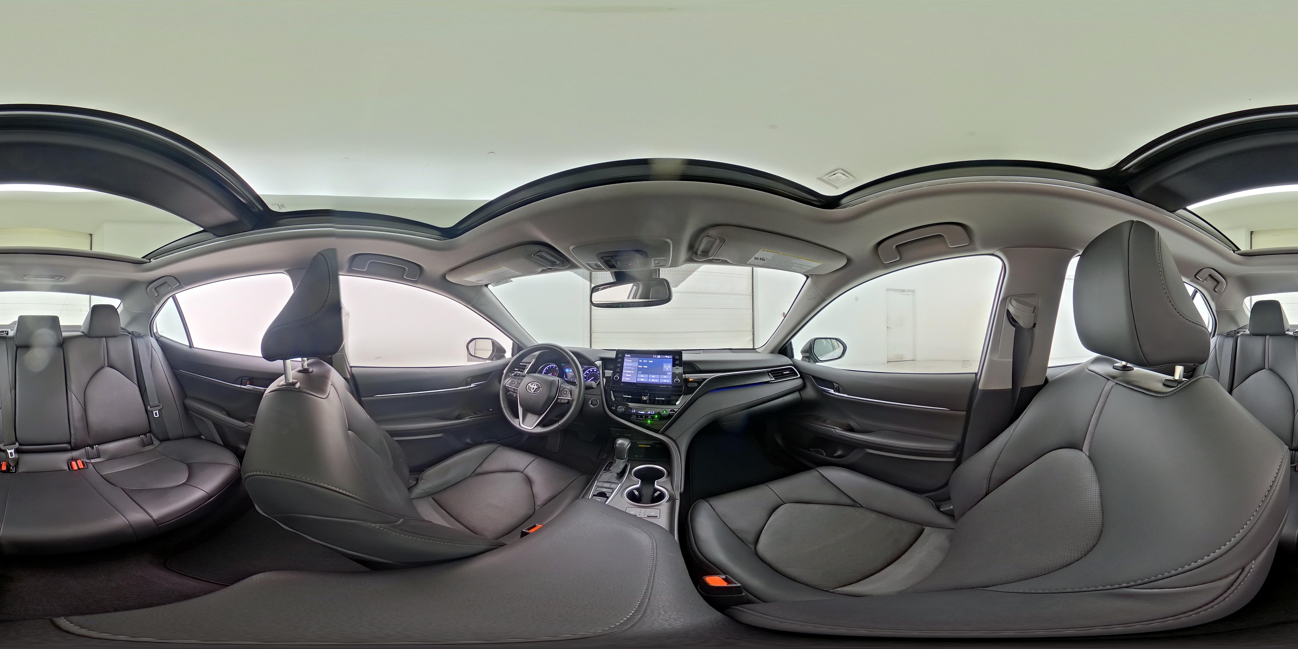 2024 Toyota Camry XLE - Photo 25