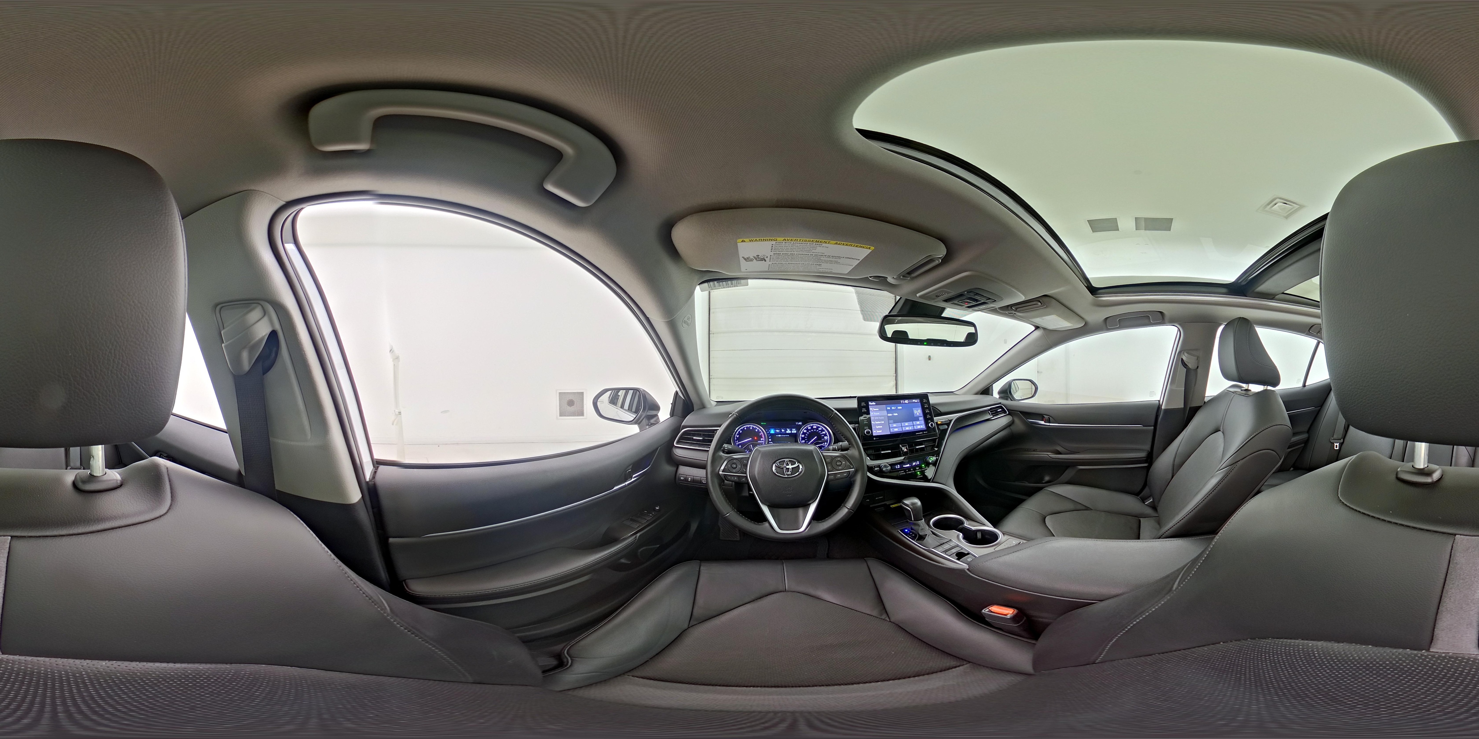 2024 Toyota Camry XLE - Photo 27