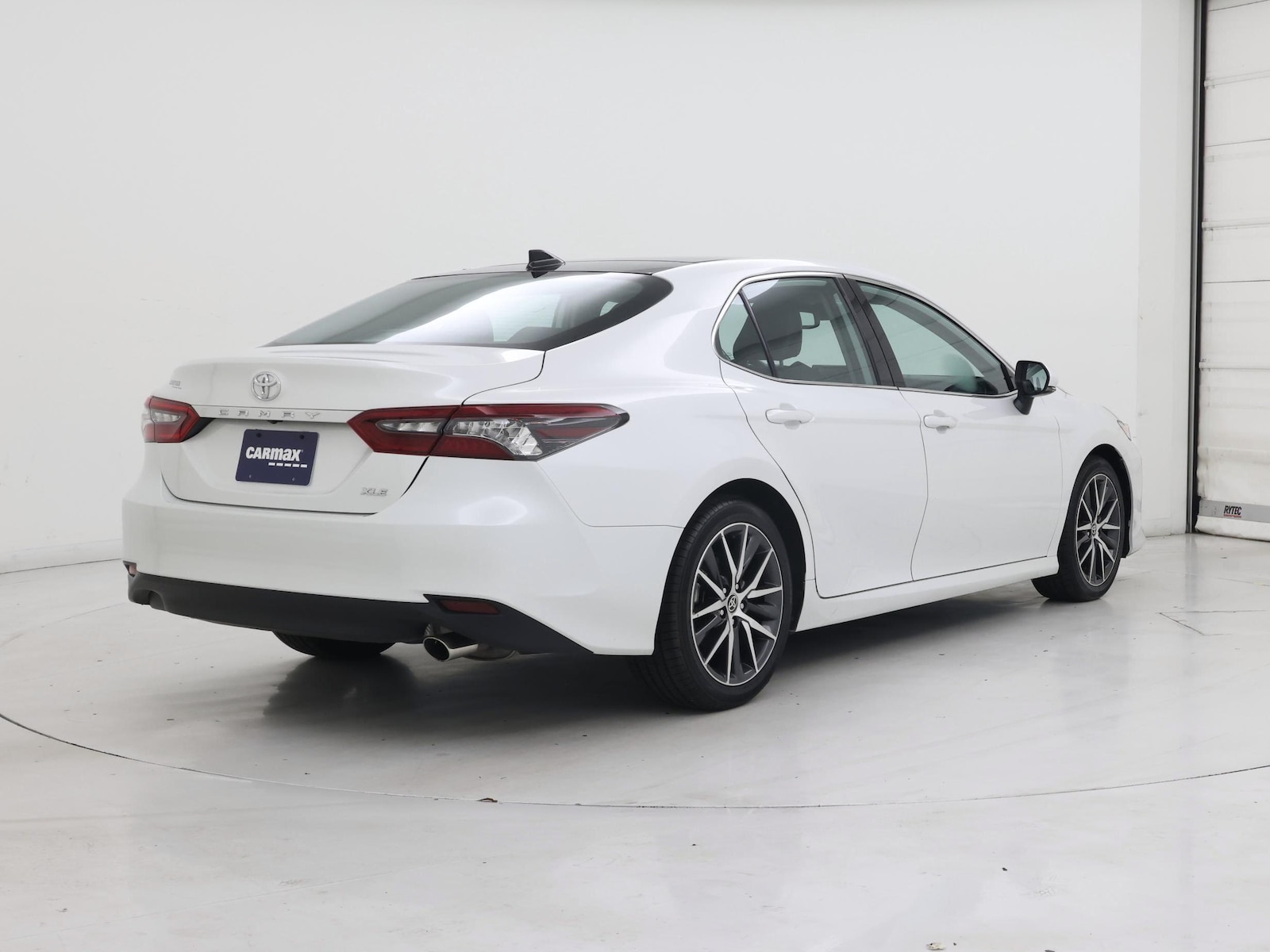 2024 Toyota Camry XLE - Photo 9