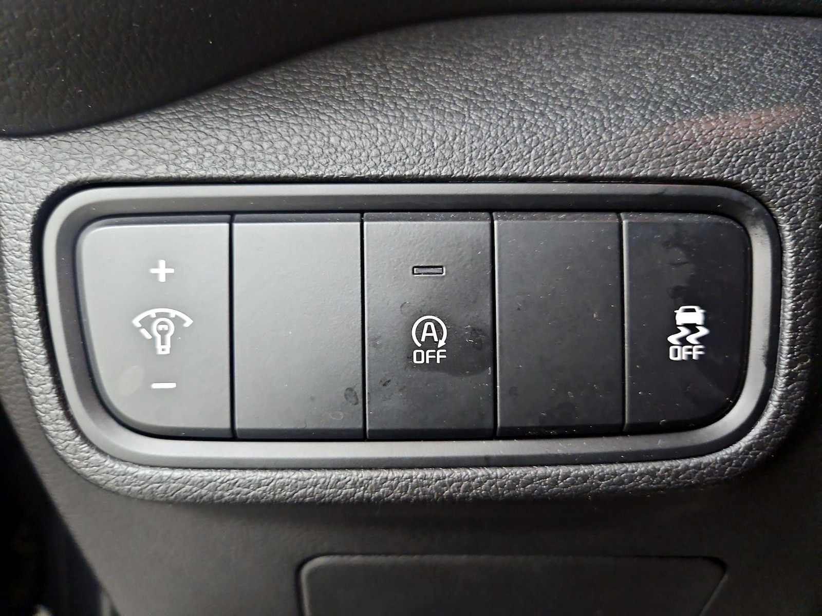 2020 Kia Soul LX - Photo 14