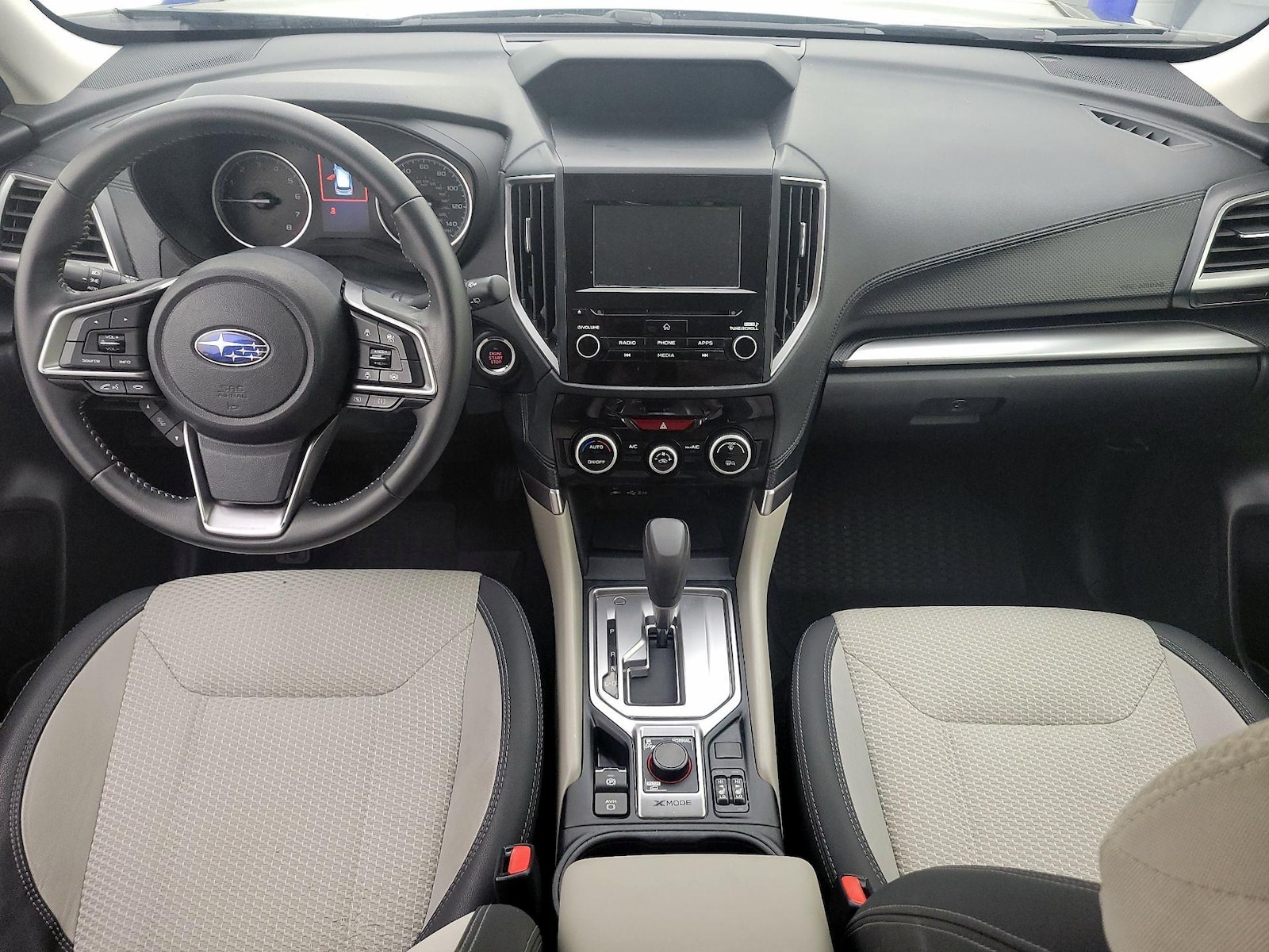 Apple CarPlay® & Android Auto™