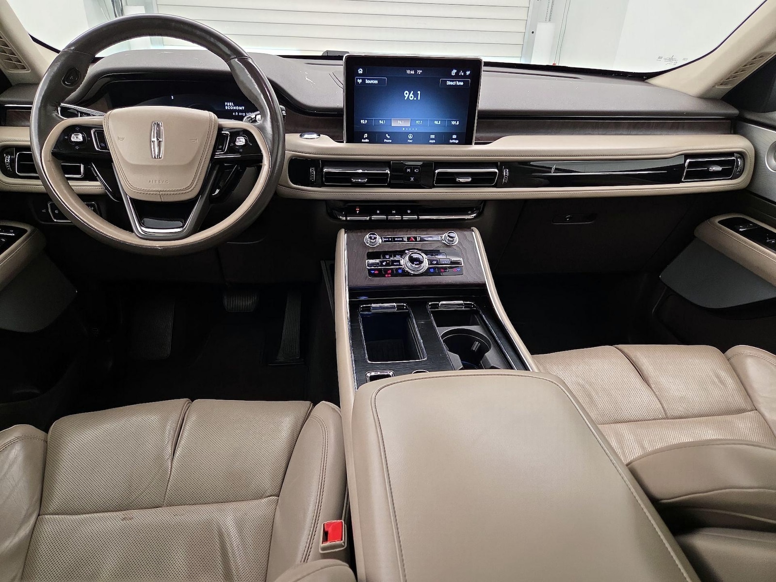 Apple CarPlay® & Android Auto™