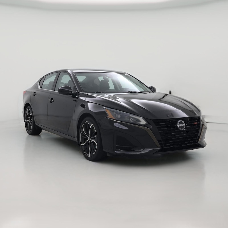 2023 Nissan Altima SR
