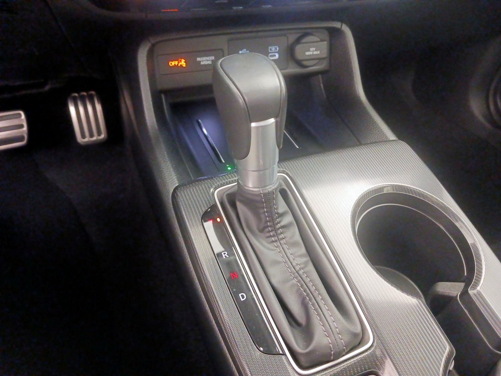 2025 Honda Civic Sport Touring - Photo 19