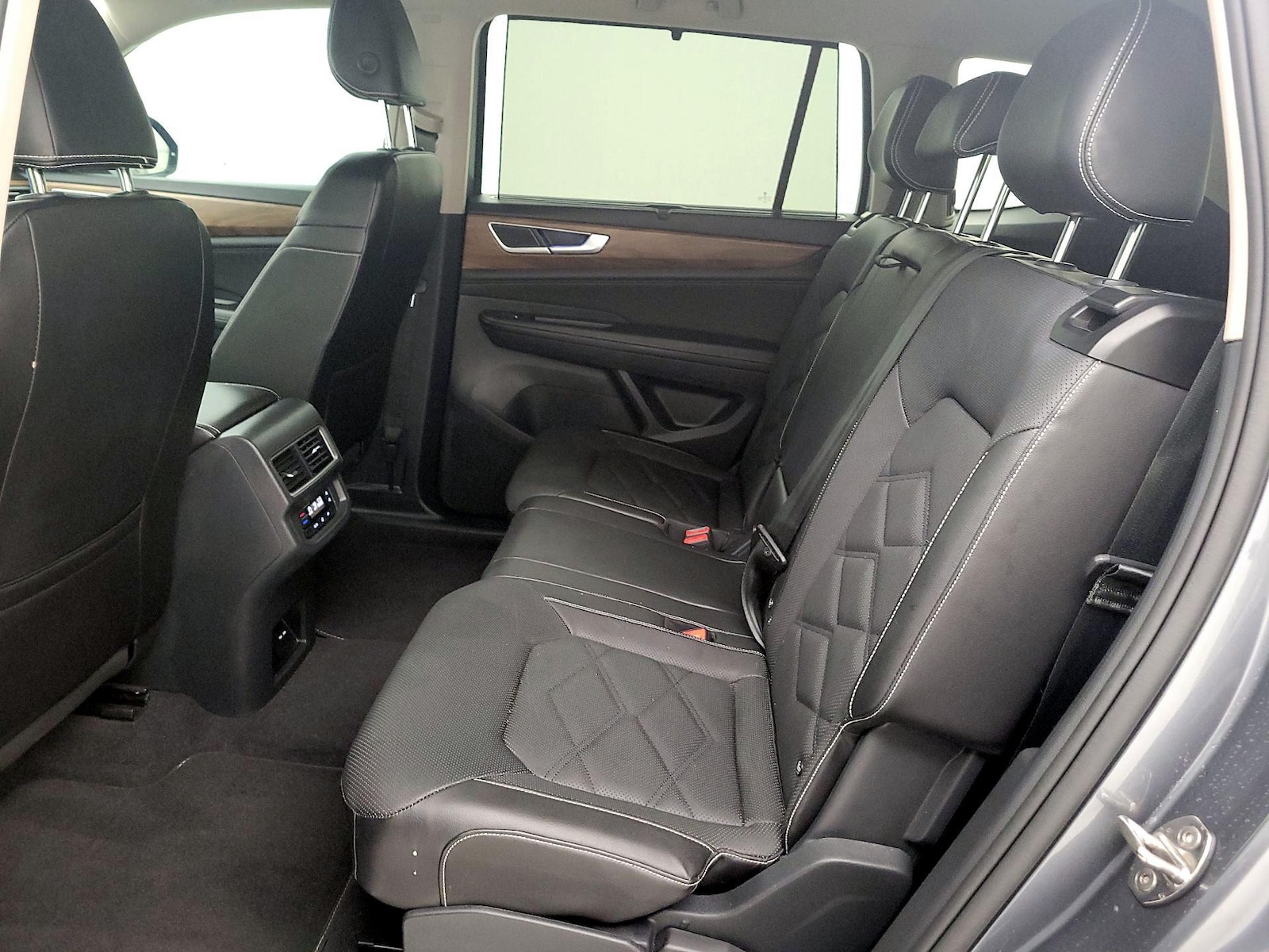 Rear Air Conditioning