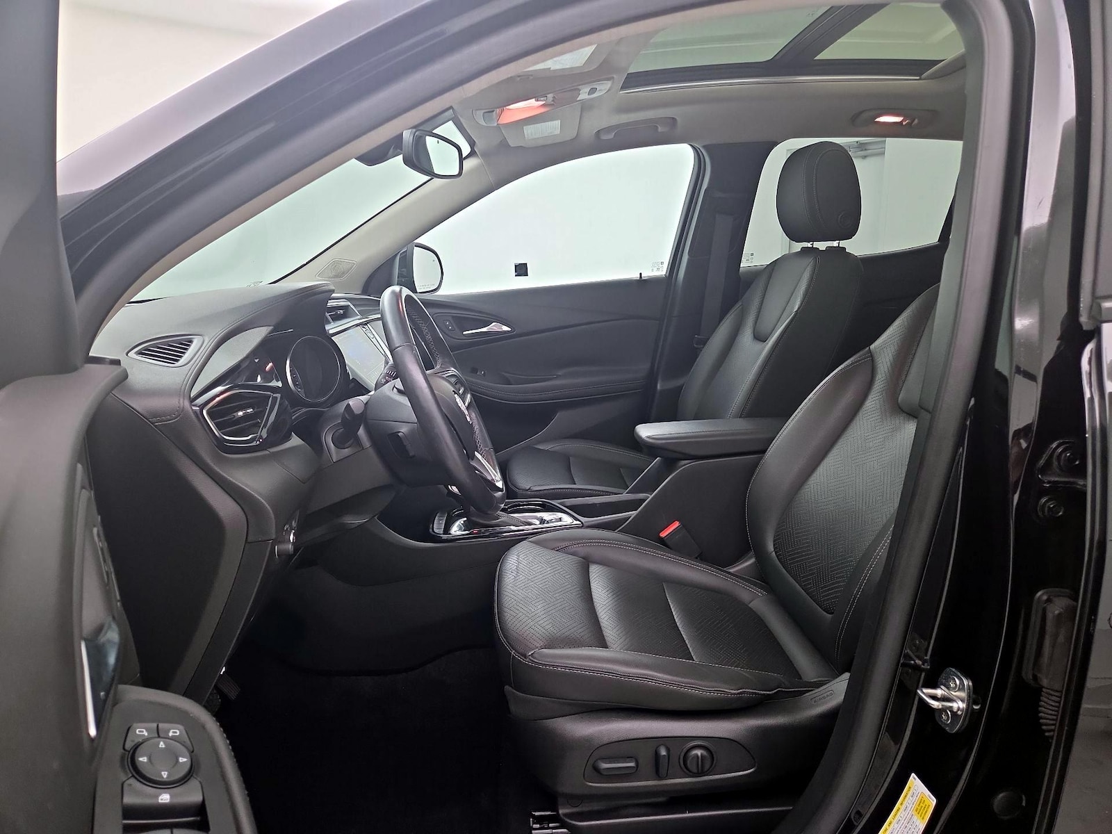 Power Seat(s) & Leather Seats