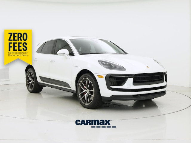 White 2022 Porsche Macan SUV / Crossover All-Wheel Drive Automatic