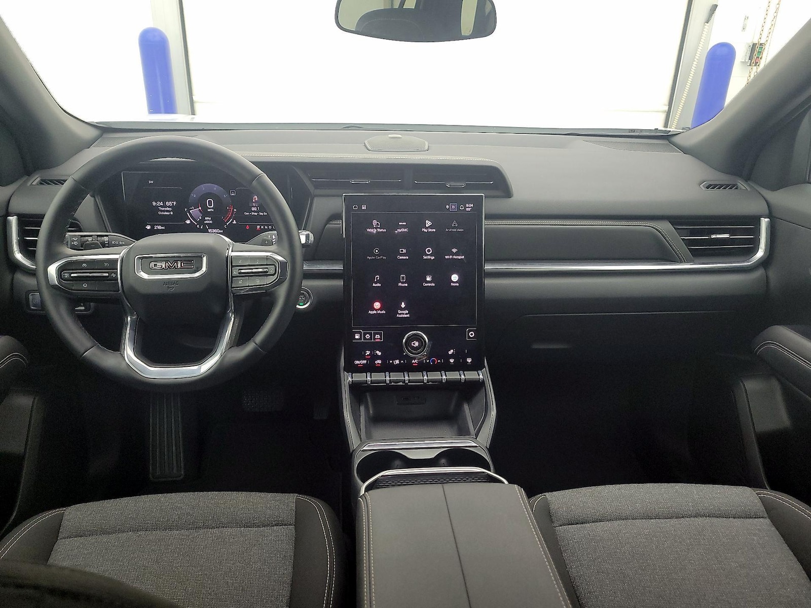 Apple CarPlay® & Android Auto™