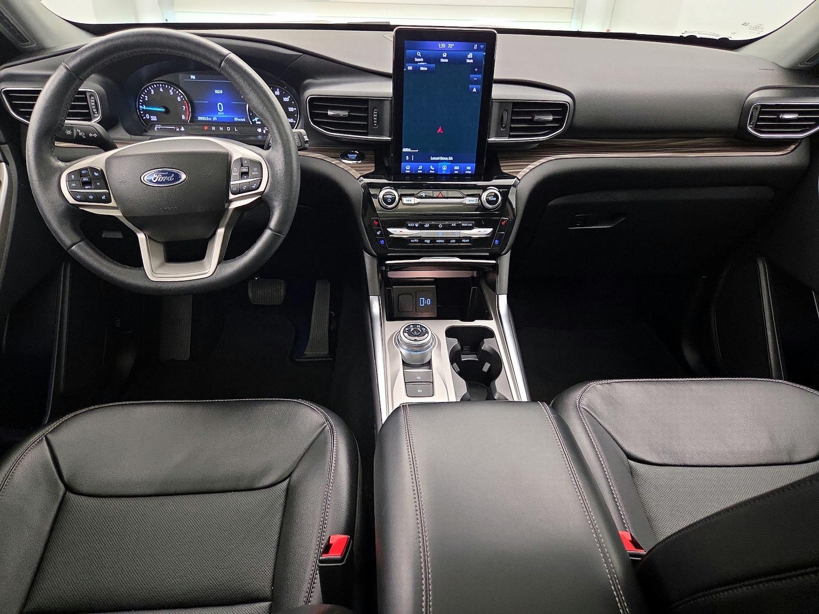 Apple CarPlay® & Android Auto™