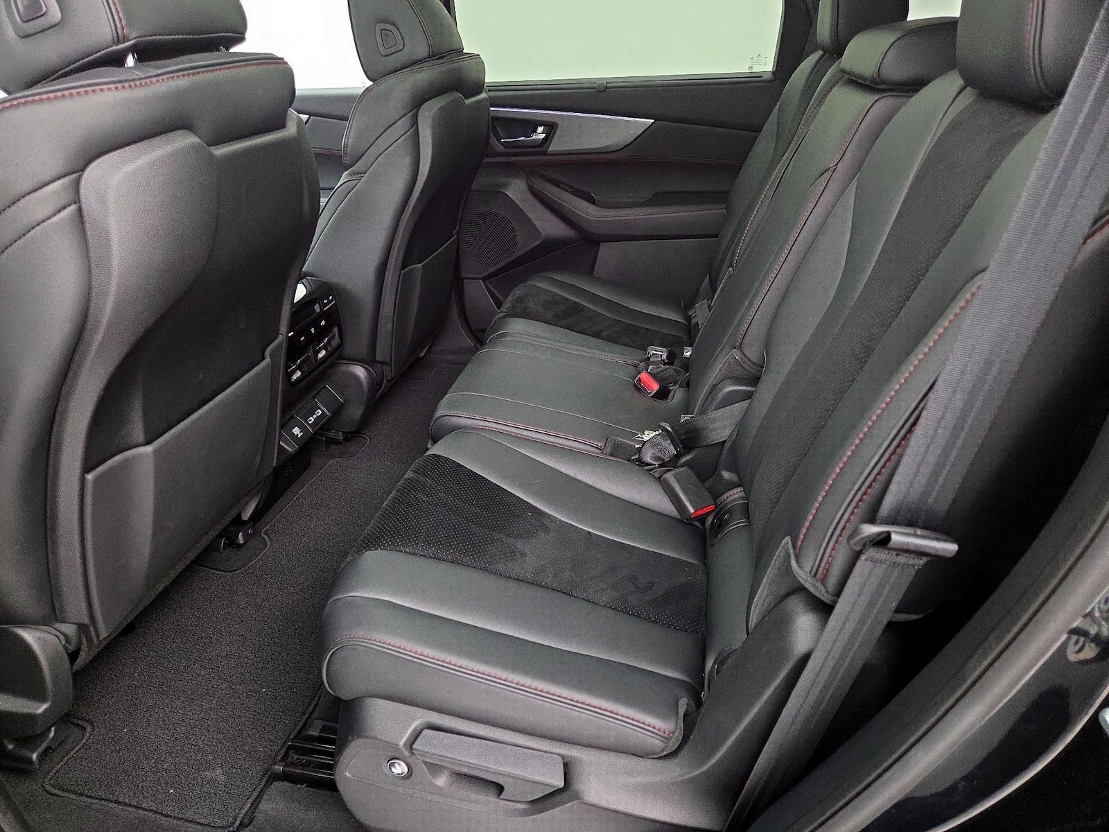 Rear Air Conditioning