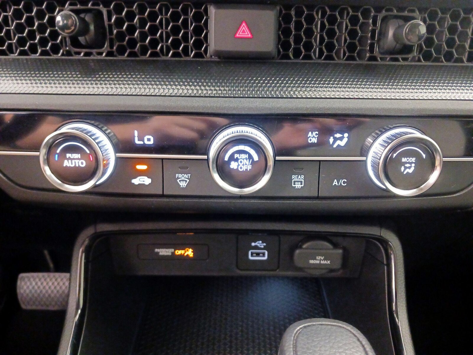 2025 Honda CR-V LX - Photo 17