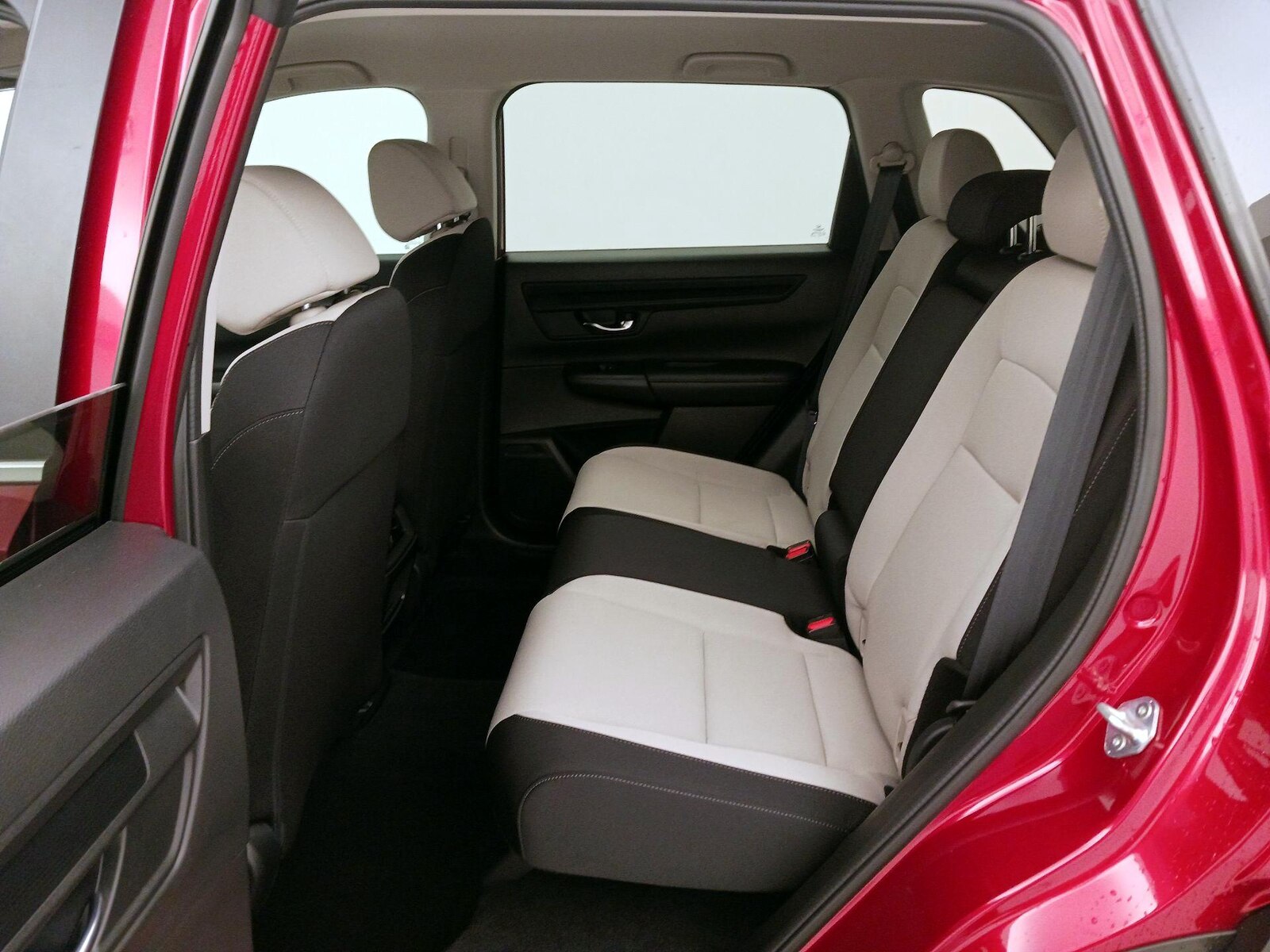2025 Honda CR-V LX - Photo 20