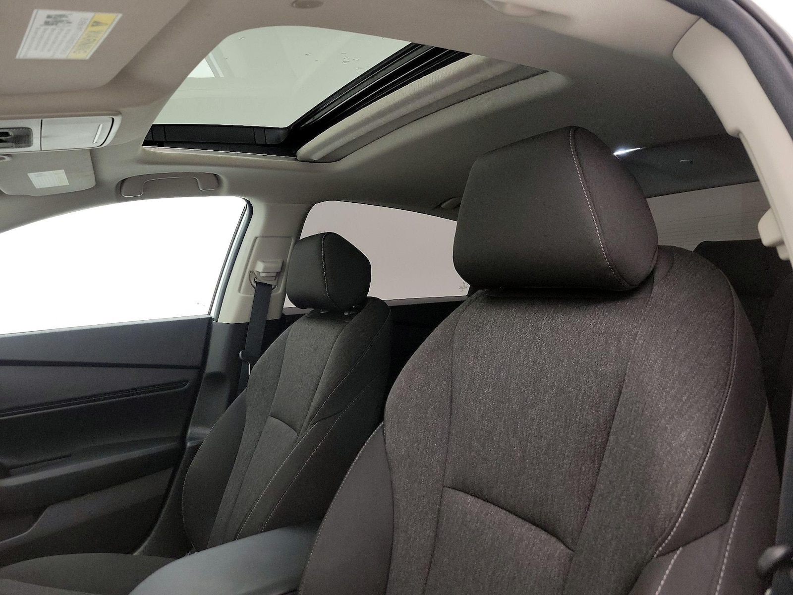 Sunroof(s) & Overhead Airbags