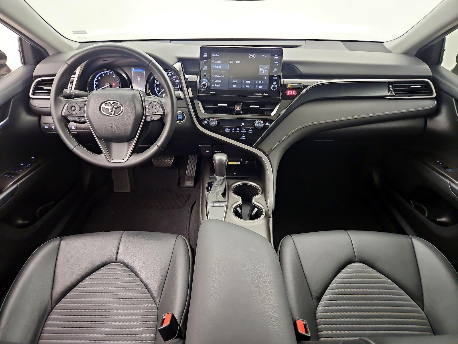 Apple CarPlay® & Android Auto™