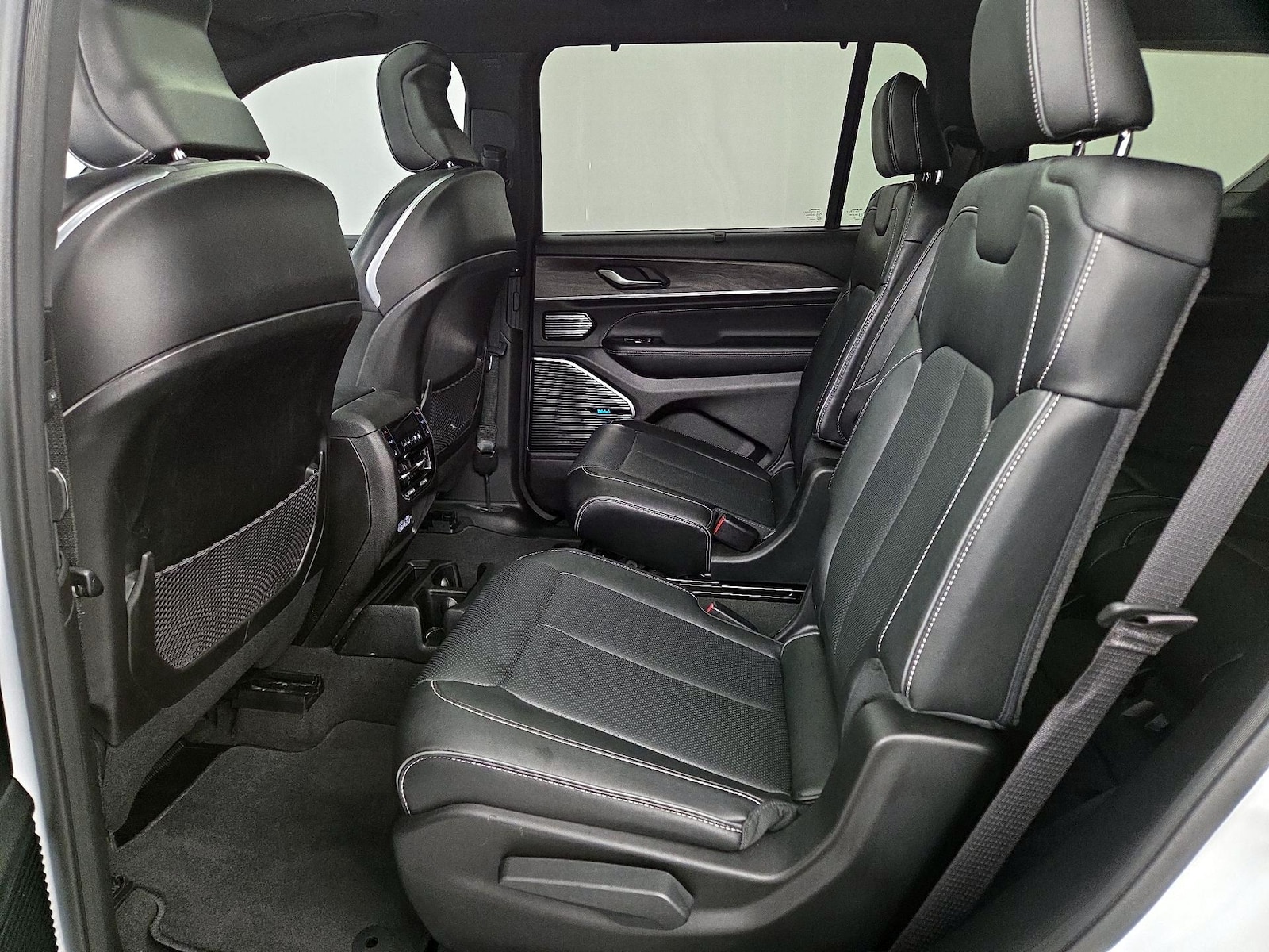 Rear Air Conditioning
