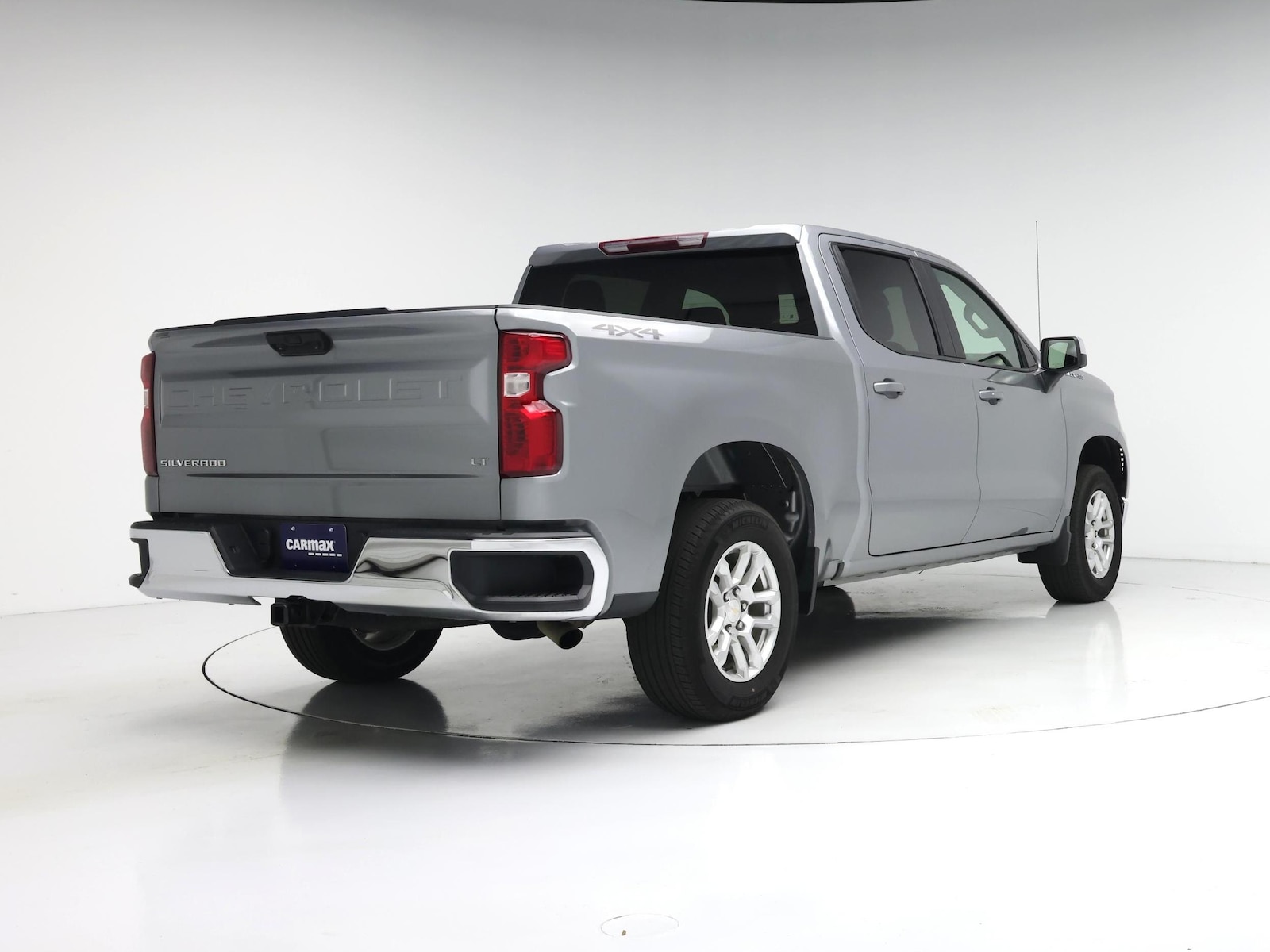 2024 Chevrolet Silverado 1500 LT - Photo 9