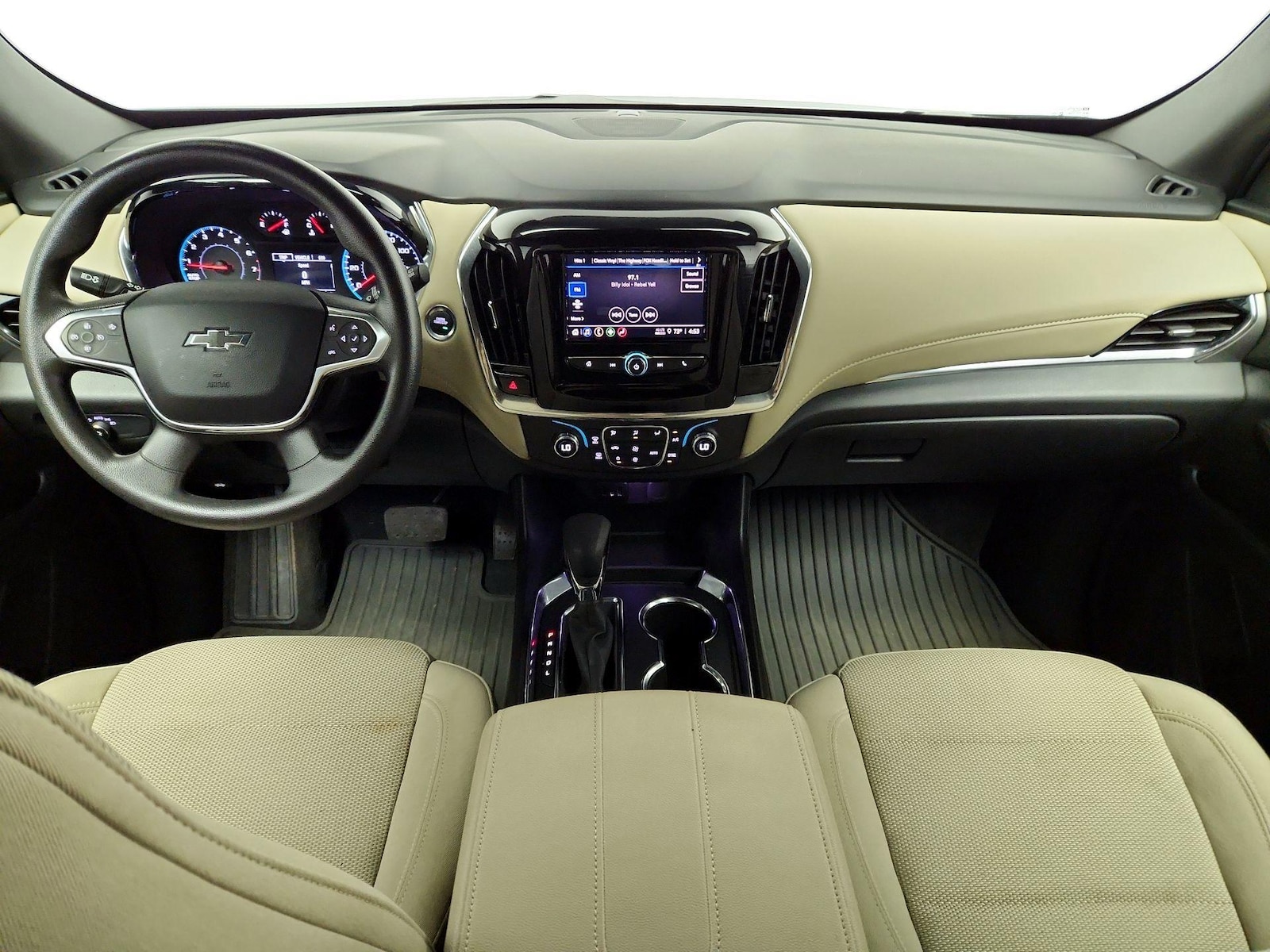 2023 Chevrolet Traverse LS - Photo 10