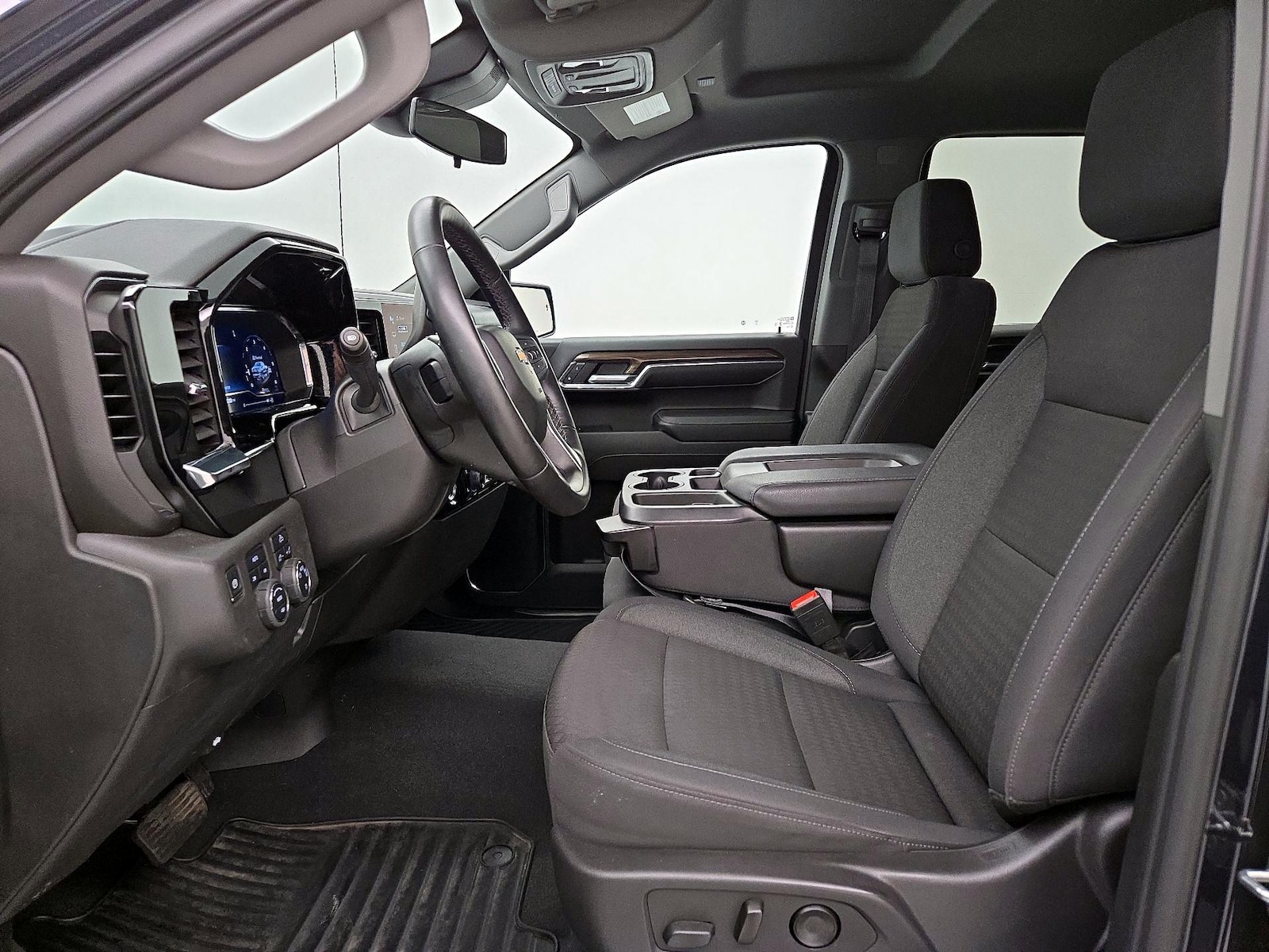 2024 Chevrolet Silverado 1500 LT - Photo 12