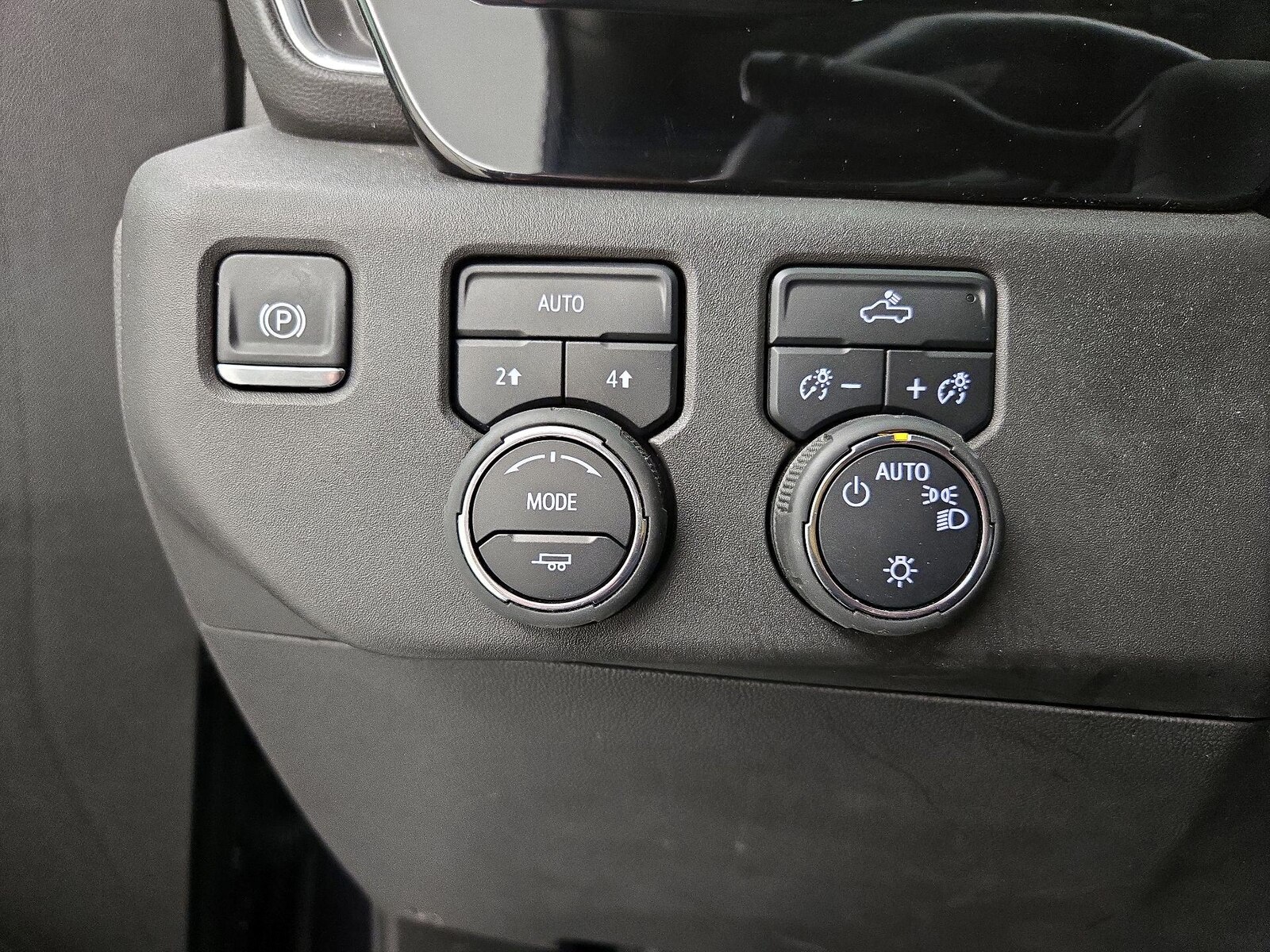 2024 Chevrolet Silverado 1500 LT - Photo 14