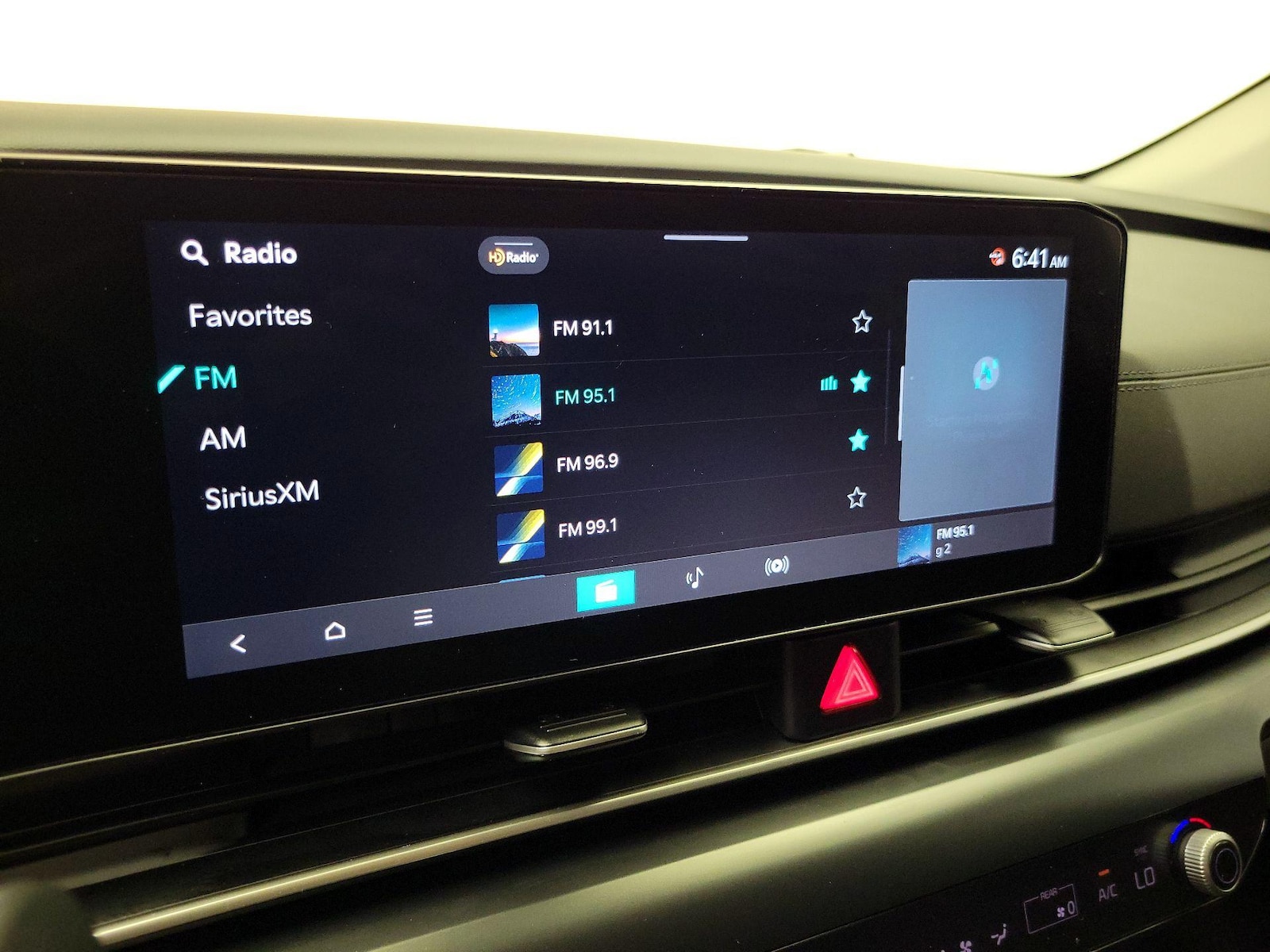2026 Kia Carnival LXS - Photo 17