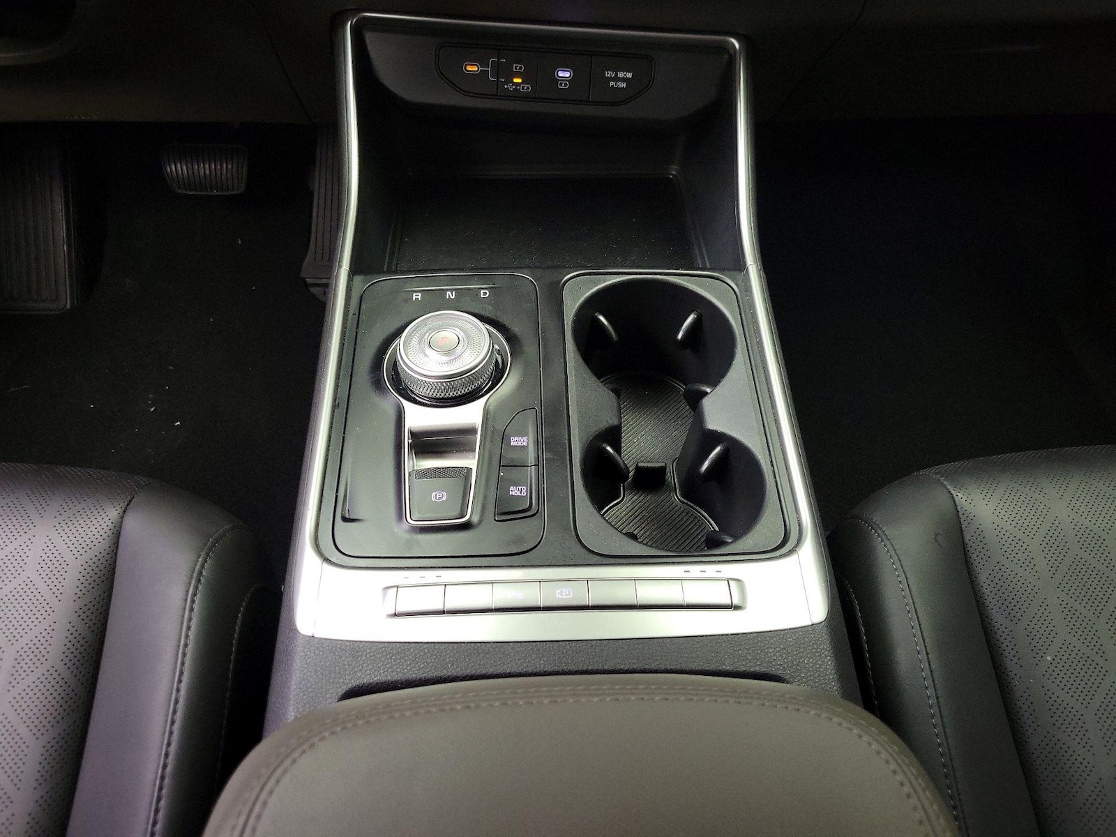 2026 Kia Carnival LXS - Photo 19