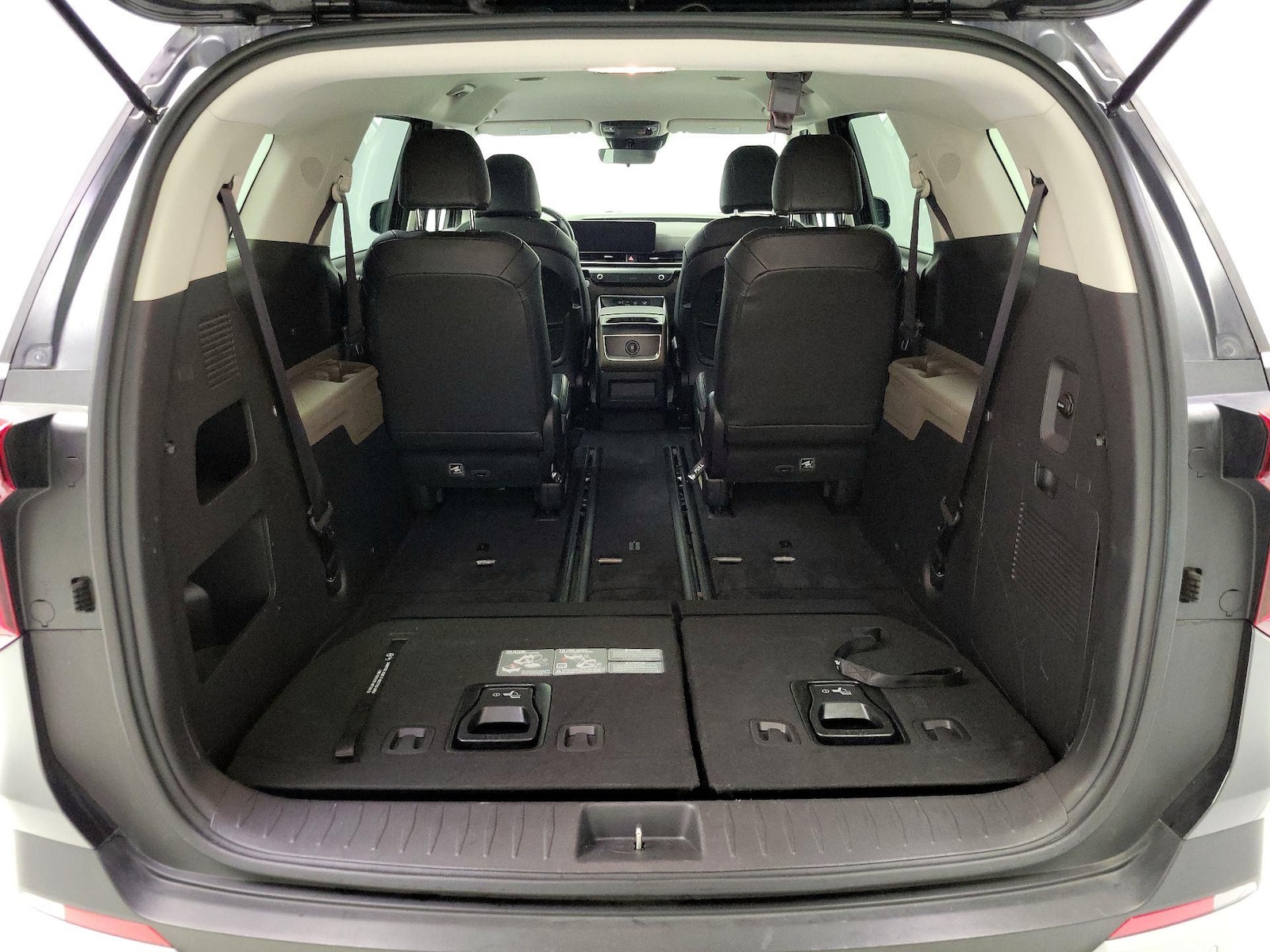 2026 Kia Carnival LXS - Photo 24