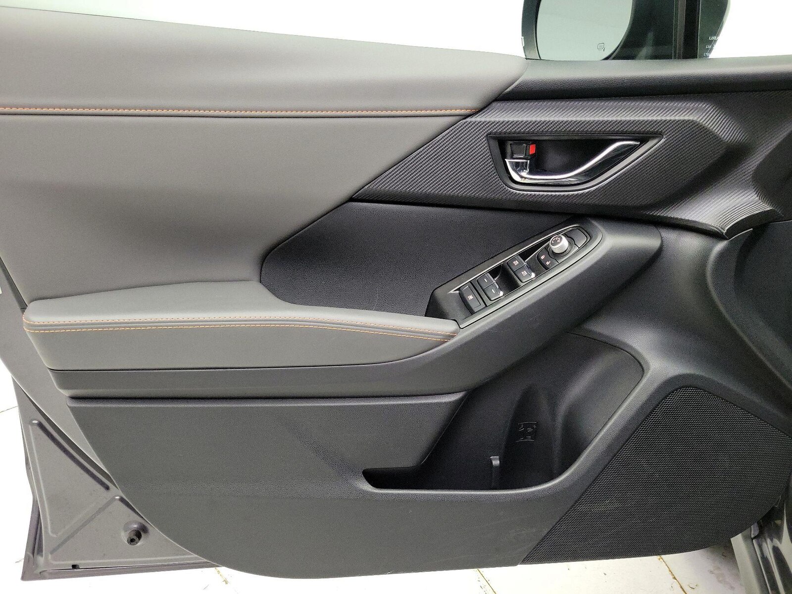 2025 Subaru Crosstrek Limited - Photo 13
