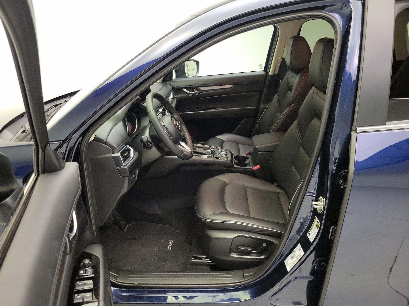 2025 Mazda CX-5 S Select Package - Photo 12