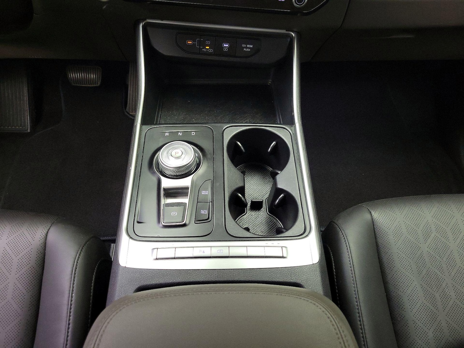 2026 Kia Carnival LXS - Photo 19