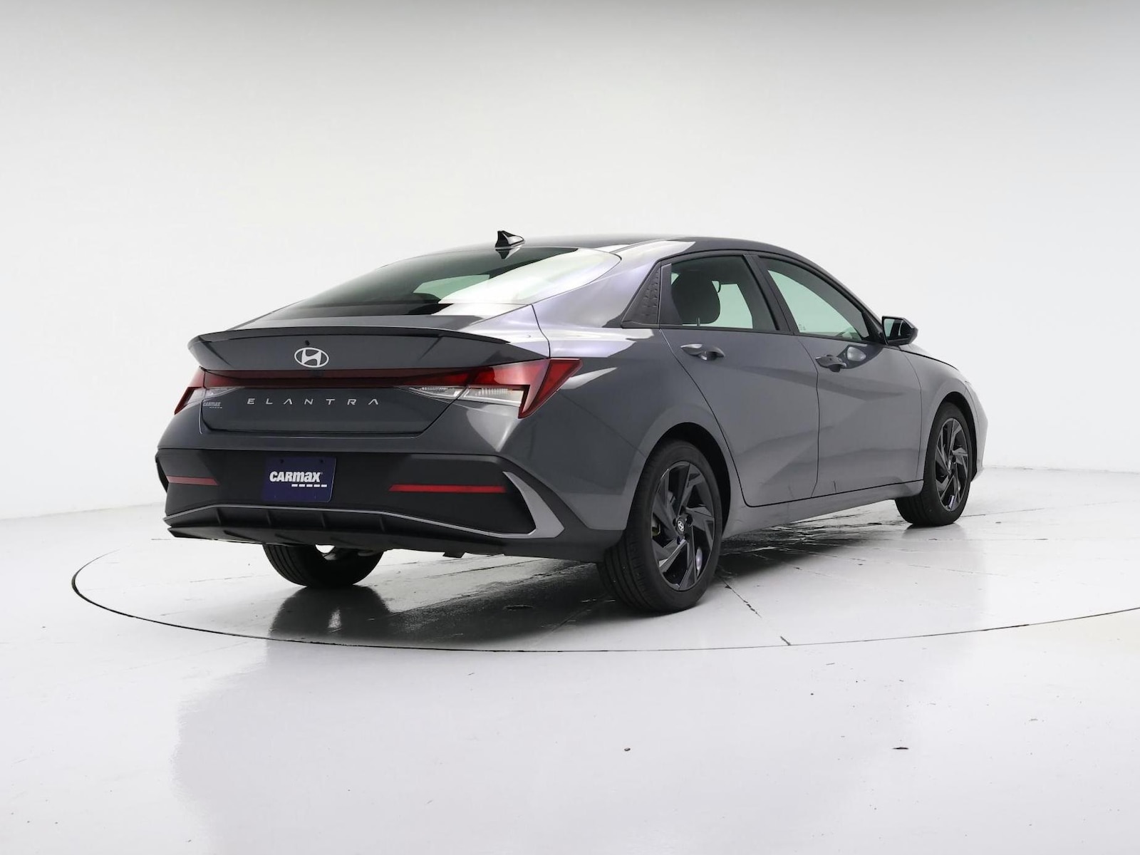 2026 Hyundai Elantra SEL Sport - Photo 9