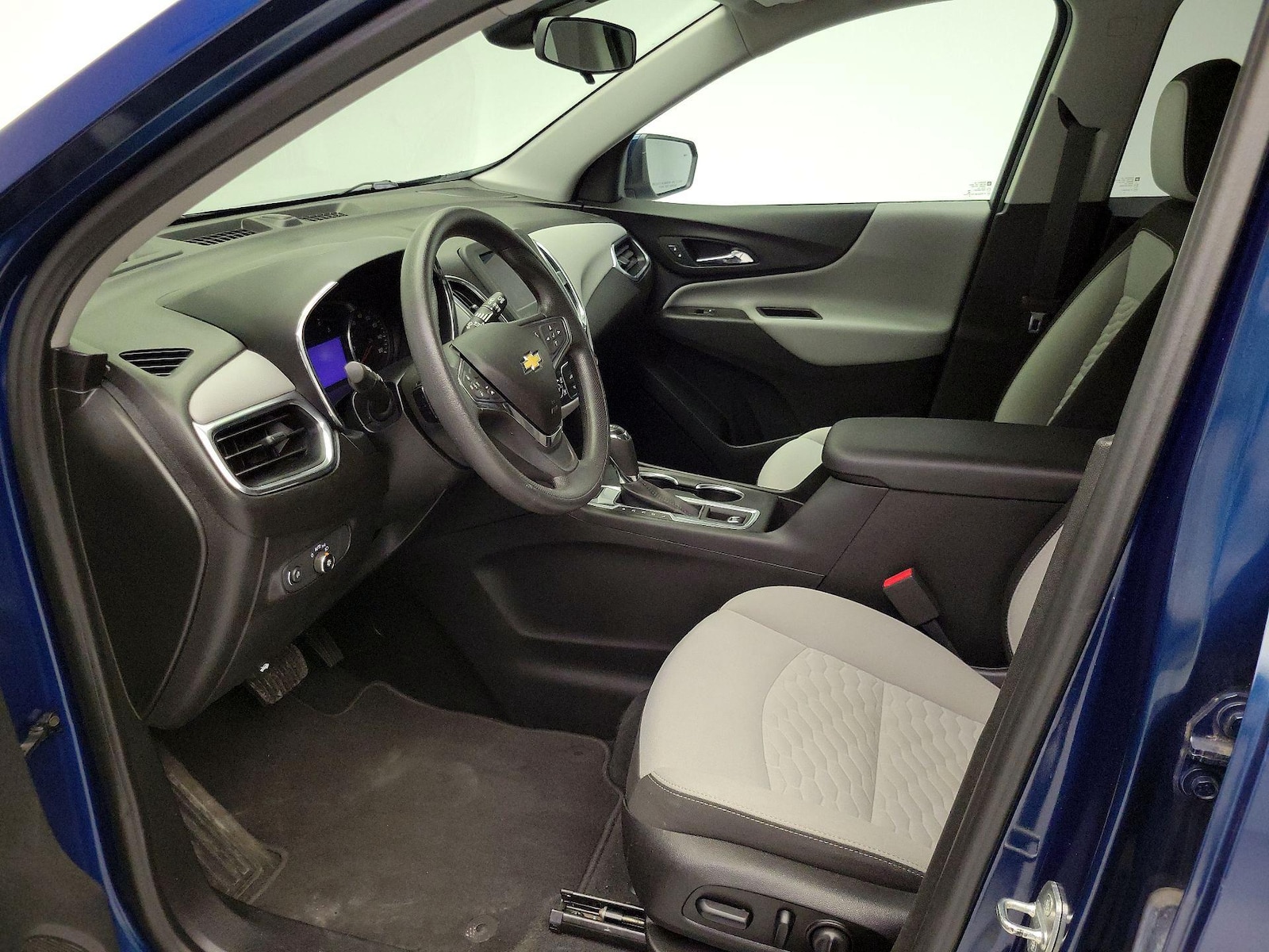 Power Seat(s) & Side Airbags
