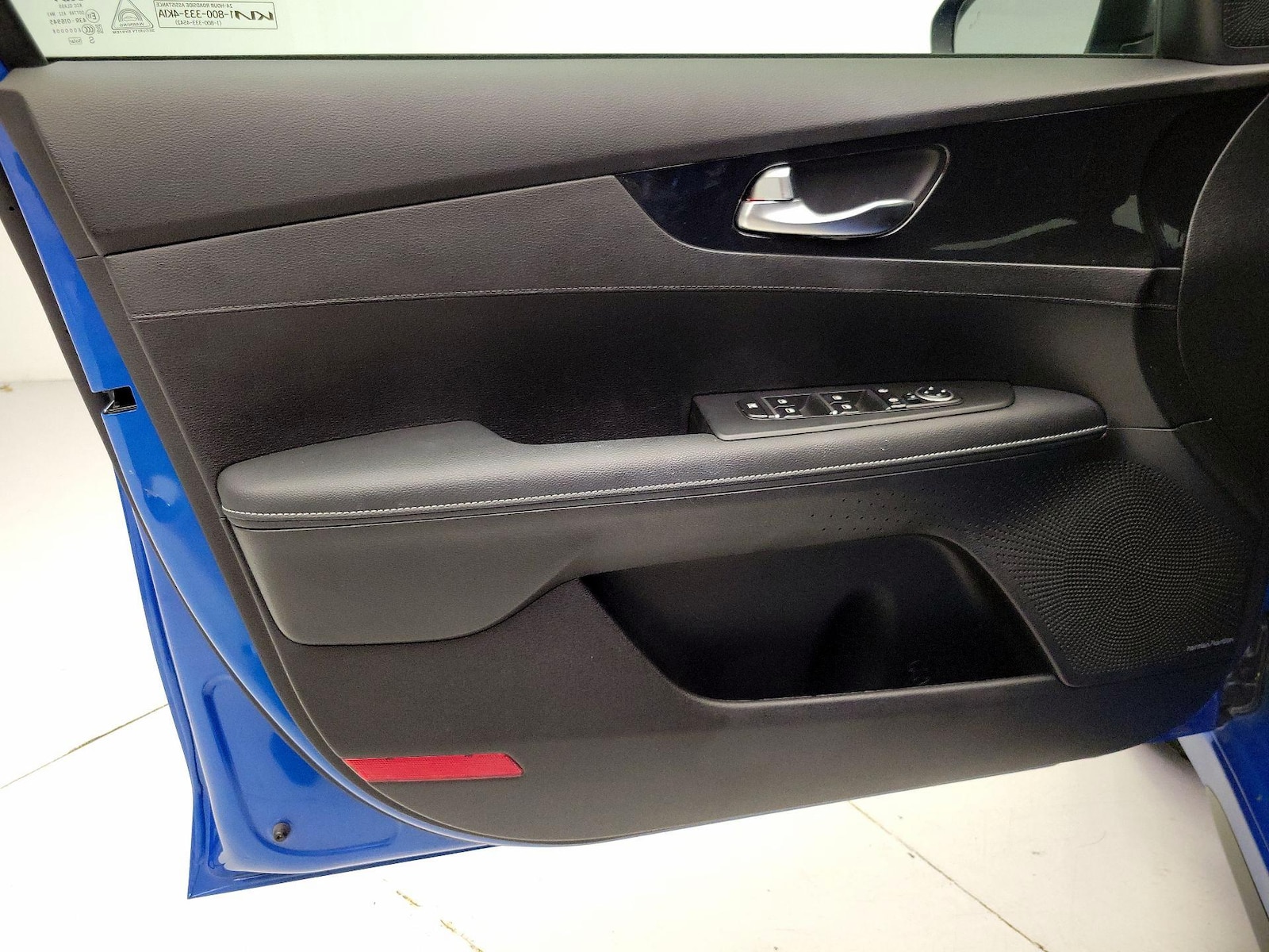 2023 Kia Forte GT-Line - Photo 13