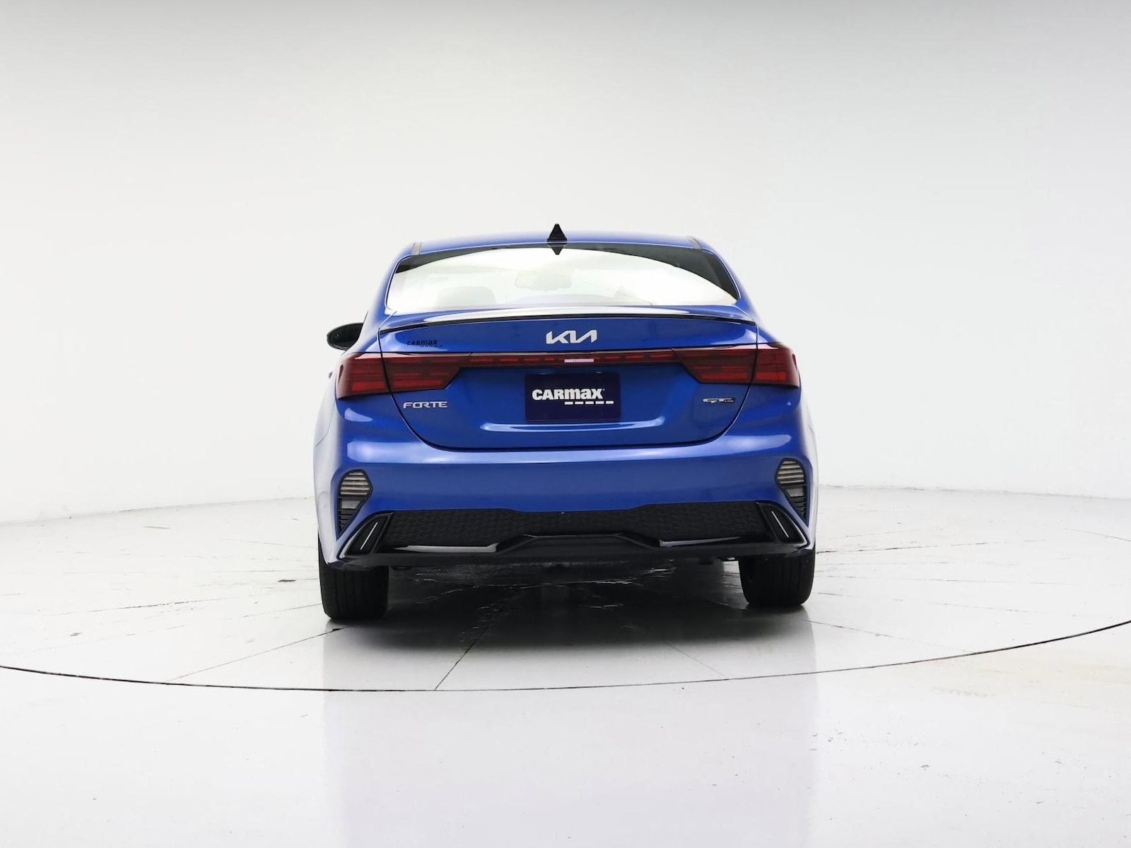 2023 Kia Forte GT-Line - Photo 6