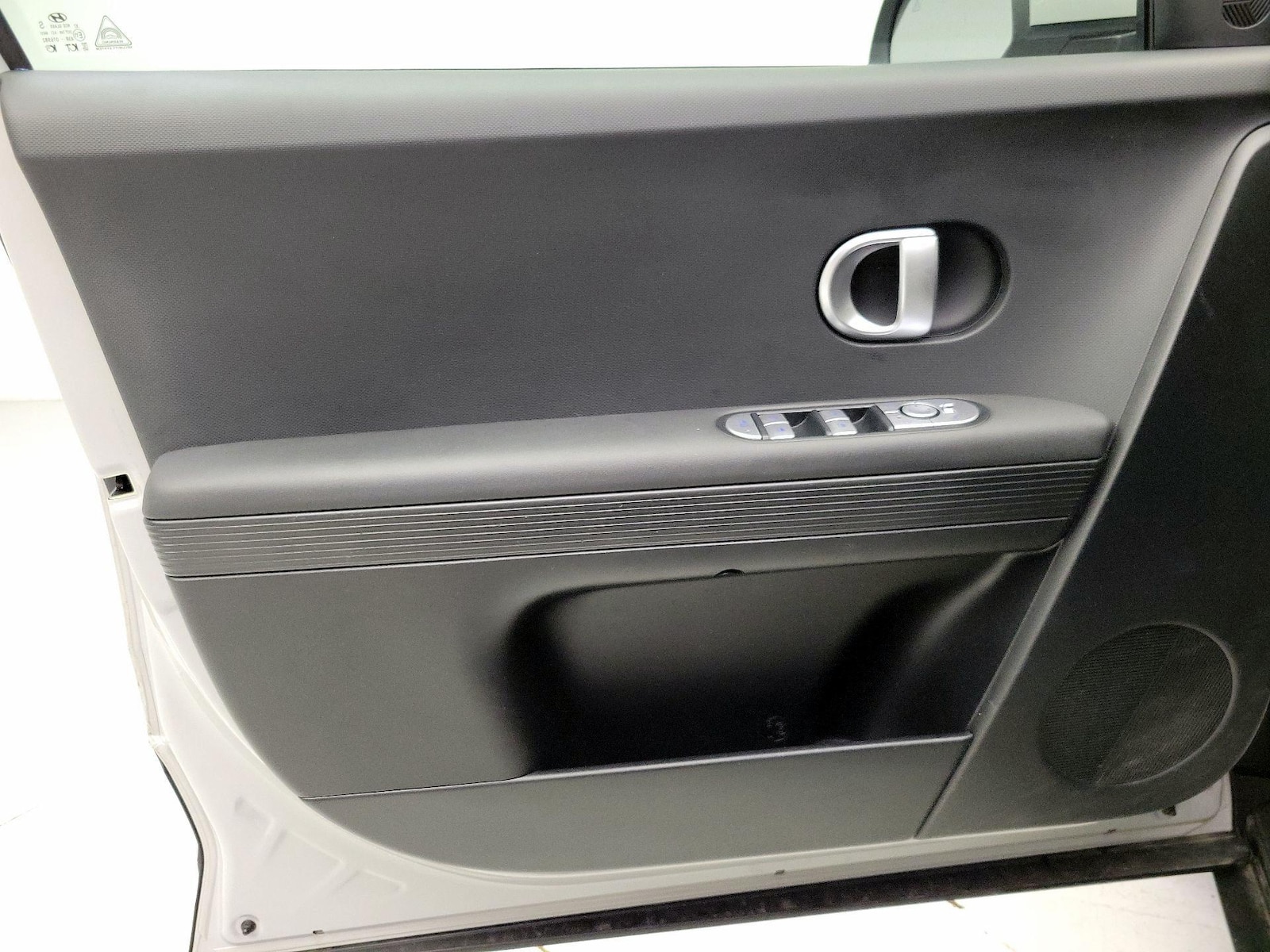 2024 Hyundai IONIQ 5 SEL - Photo 13