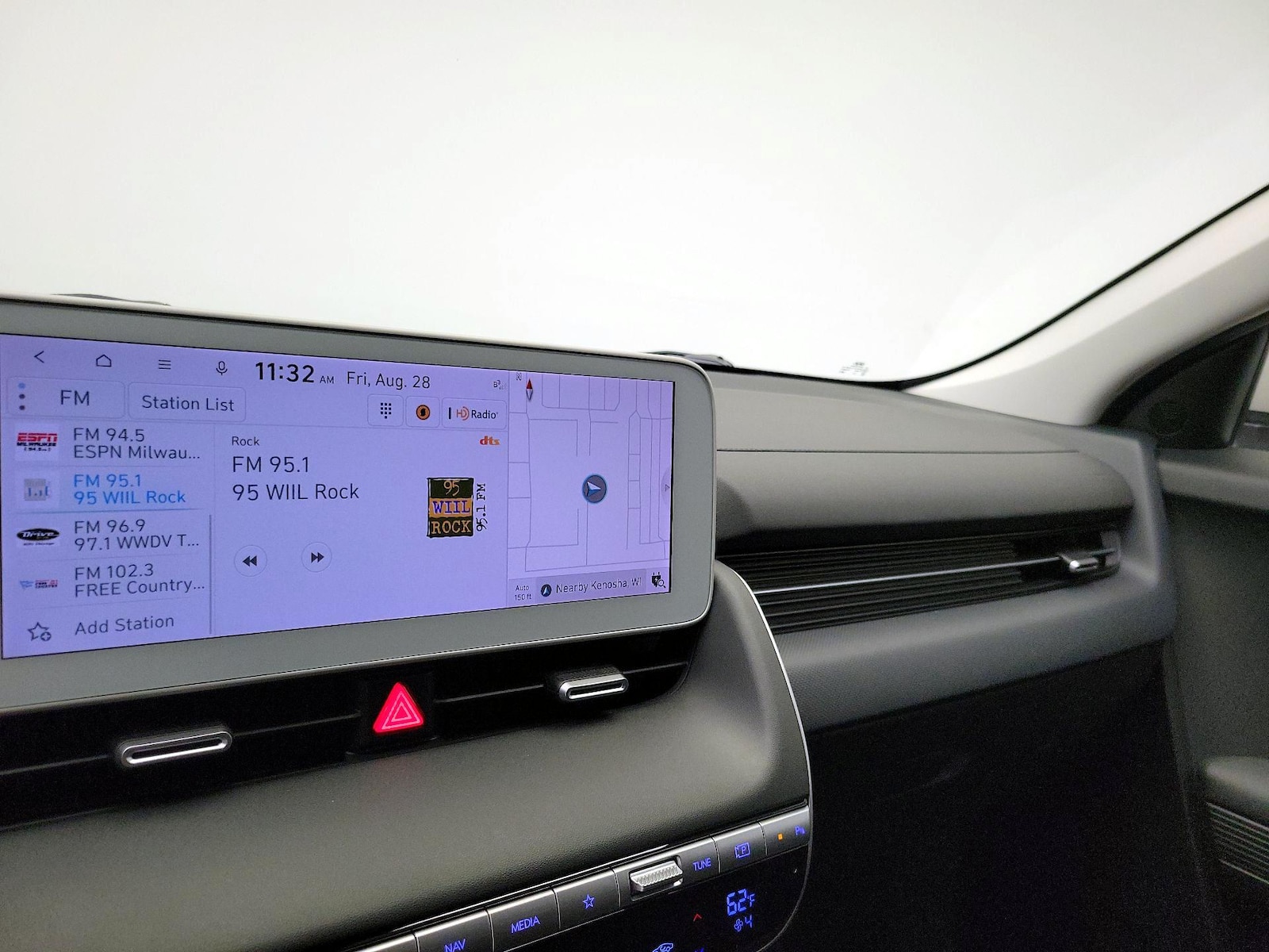 2024 Hyundai IONIQ 5 SEL - Photo 17