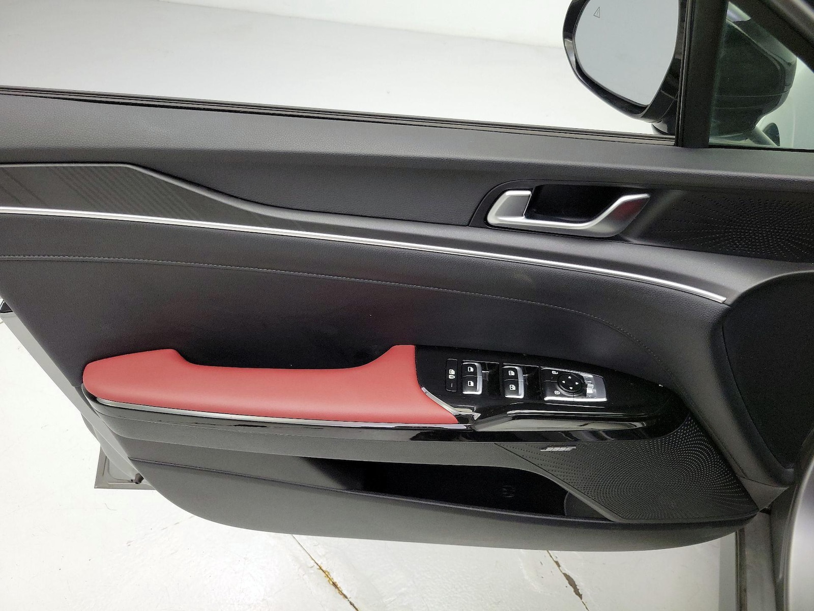 2025 Kia K5 GT-Line - Photo 13