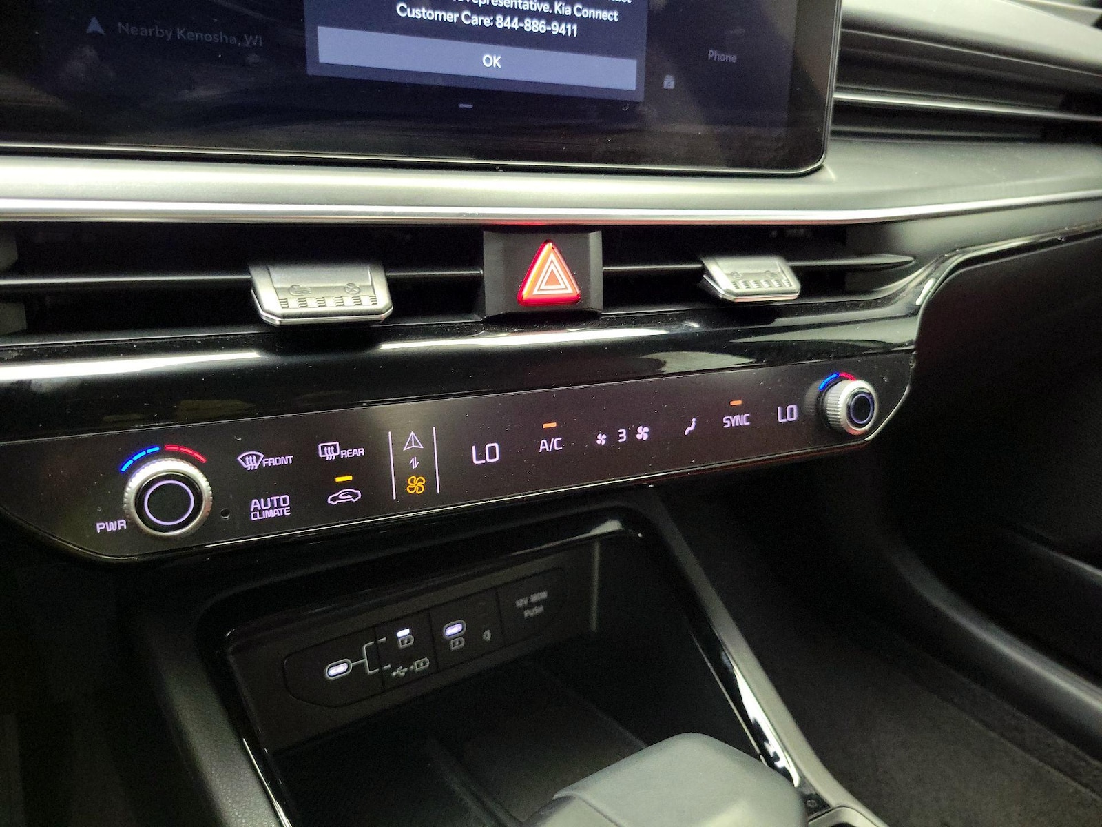 2025 Kia K5 GT-Line - Photo 18