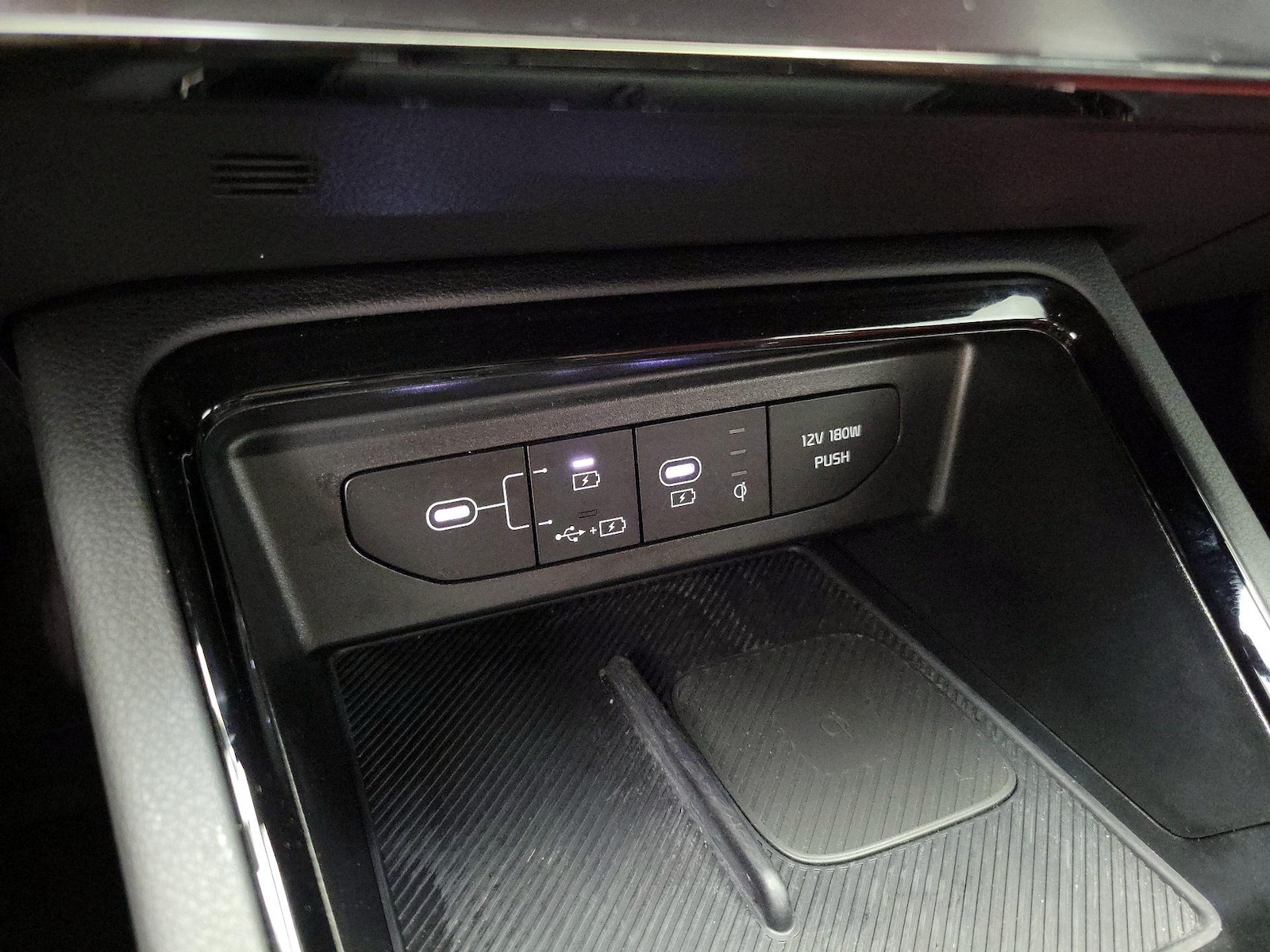 2025 Kia K5 GT-Line - Photo 20