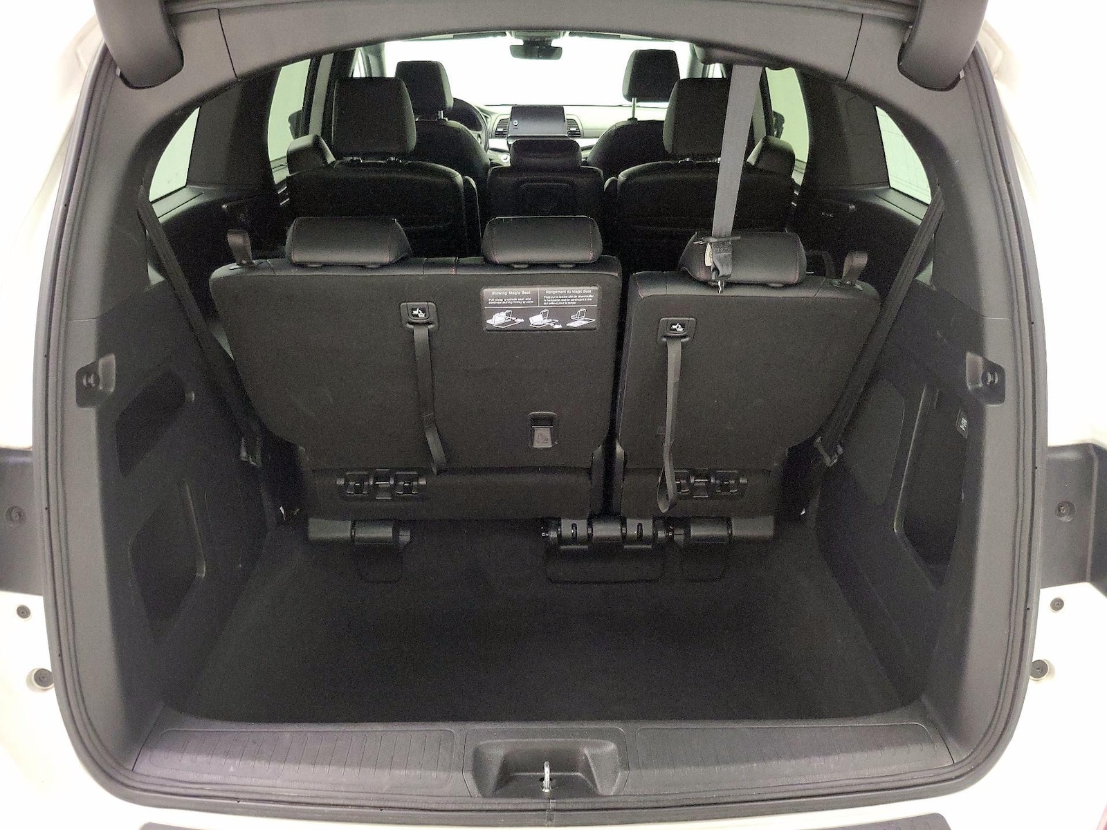 2025 Honda Odyssey Sport L - Photo 23